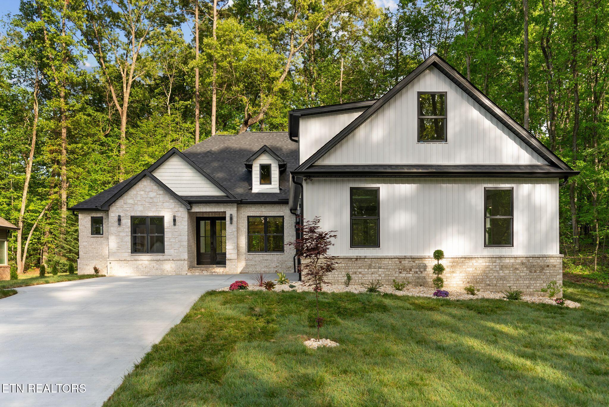 231 Oostanali Way Loudon TN 37774