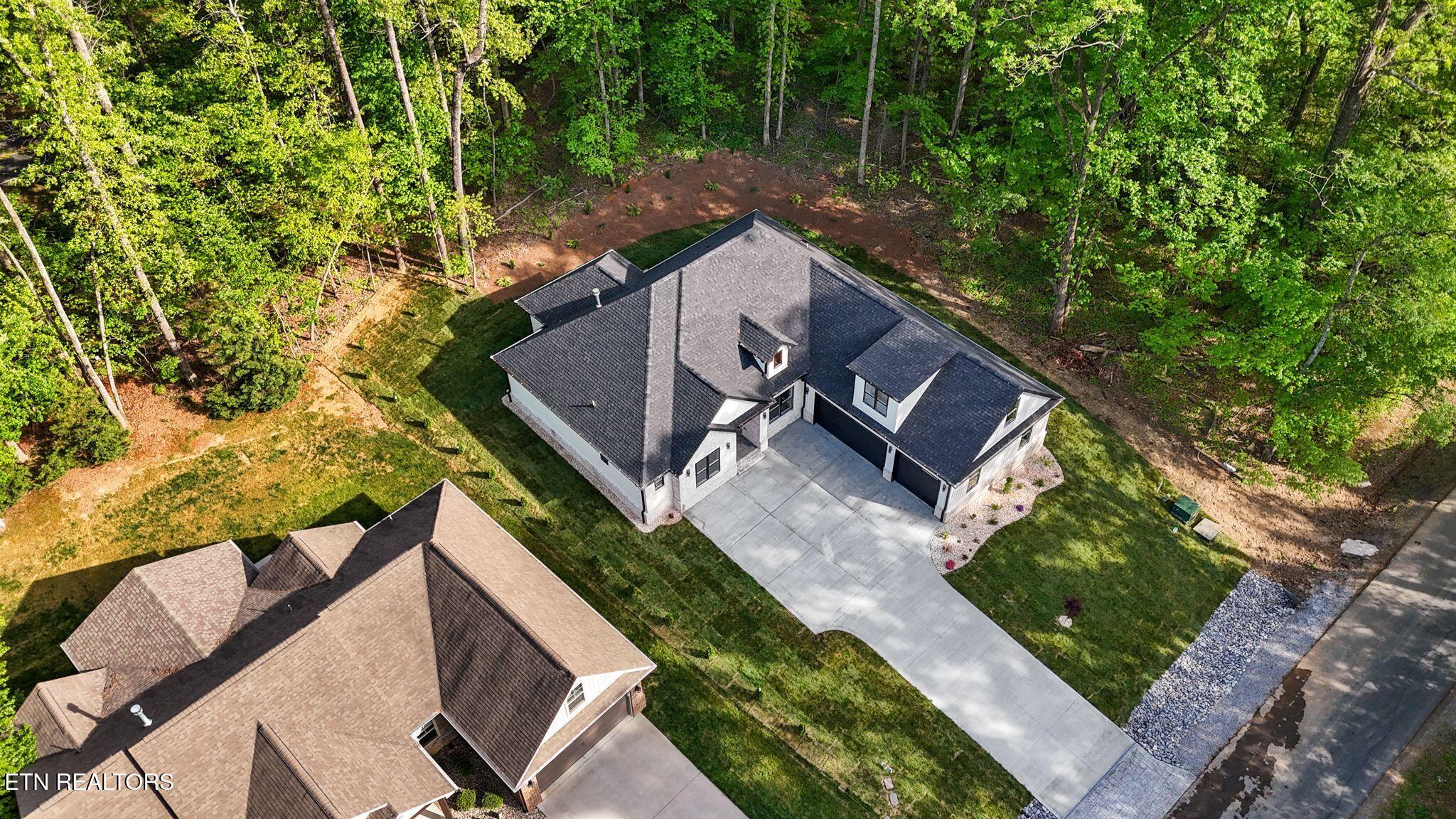 231 Oostanali Way Loudon TN 37774