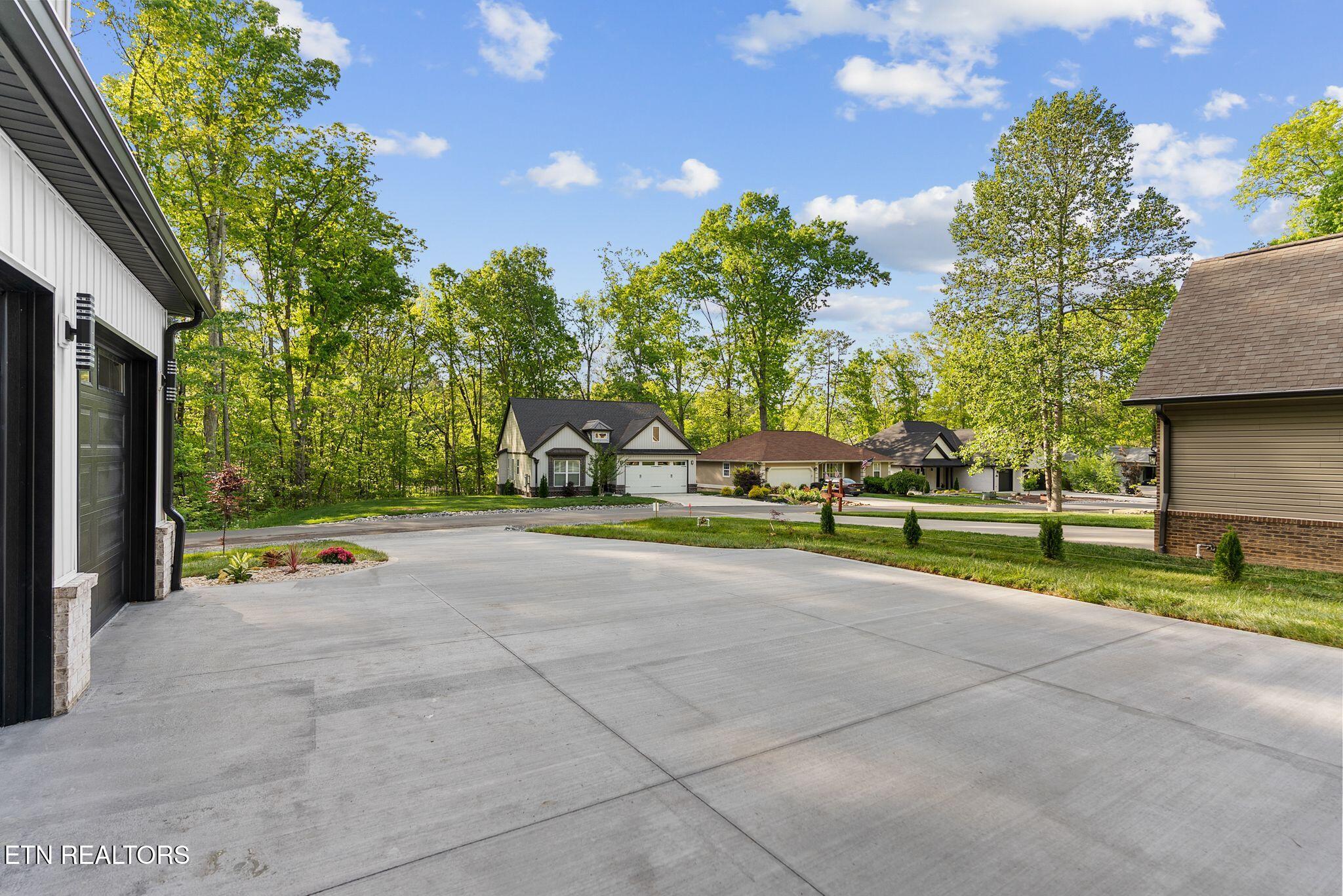 231 Oostanali Way Loudon TN 37774