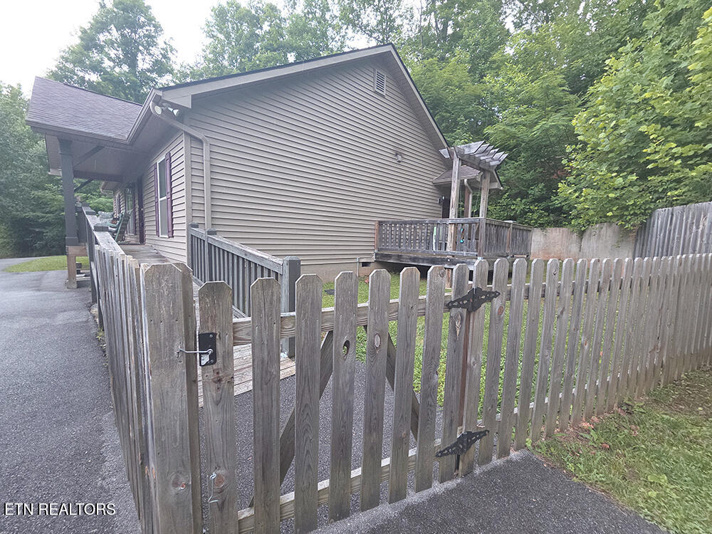 416 Forrest Springs Drive Gatlinburg TN 37738
