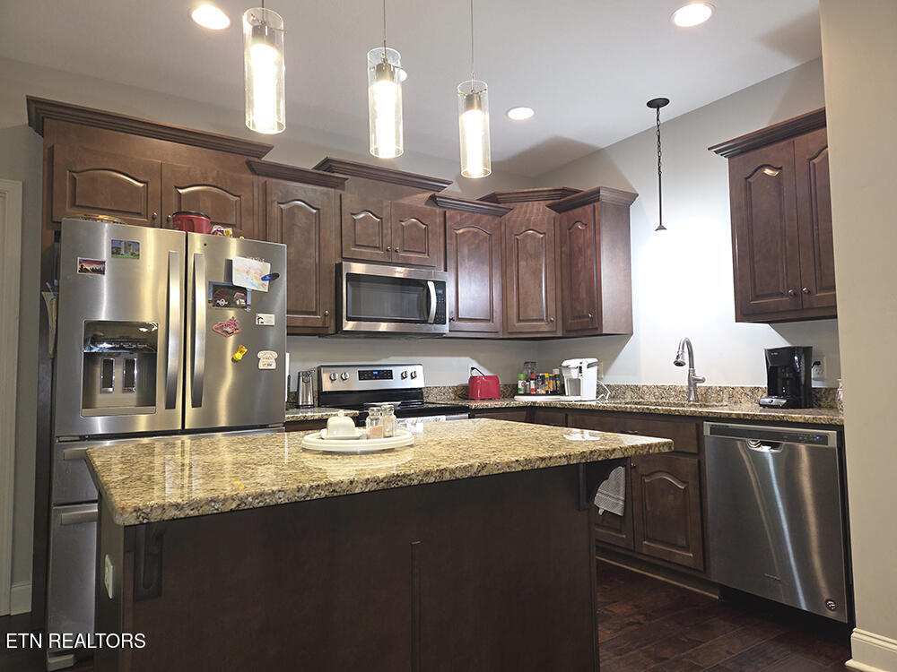 416 Forrest Springs Drive Gatlinburg TN 37738