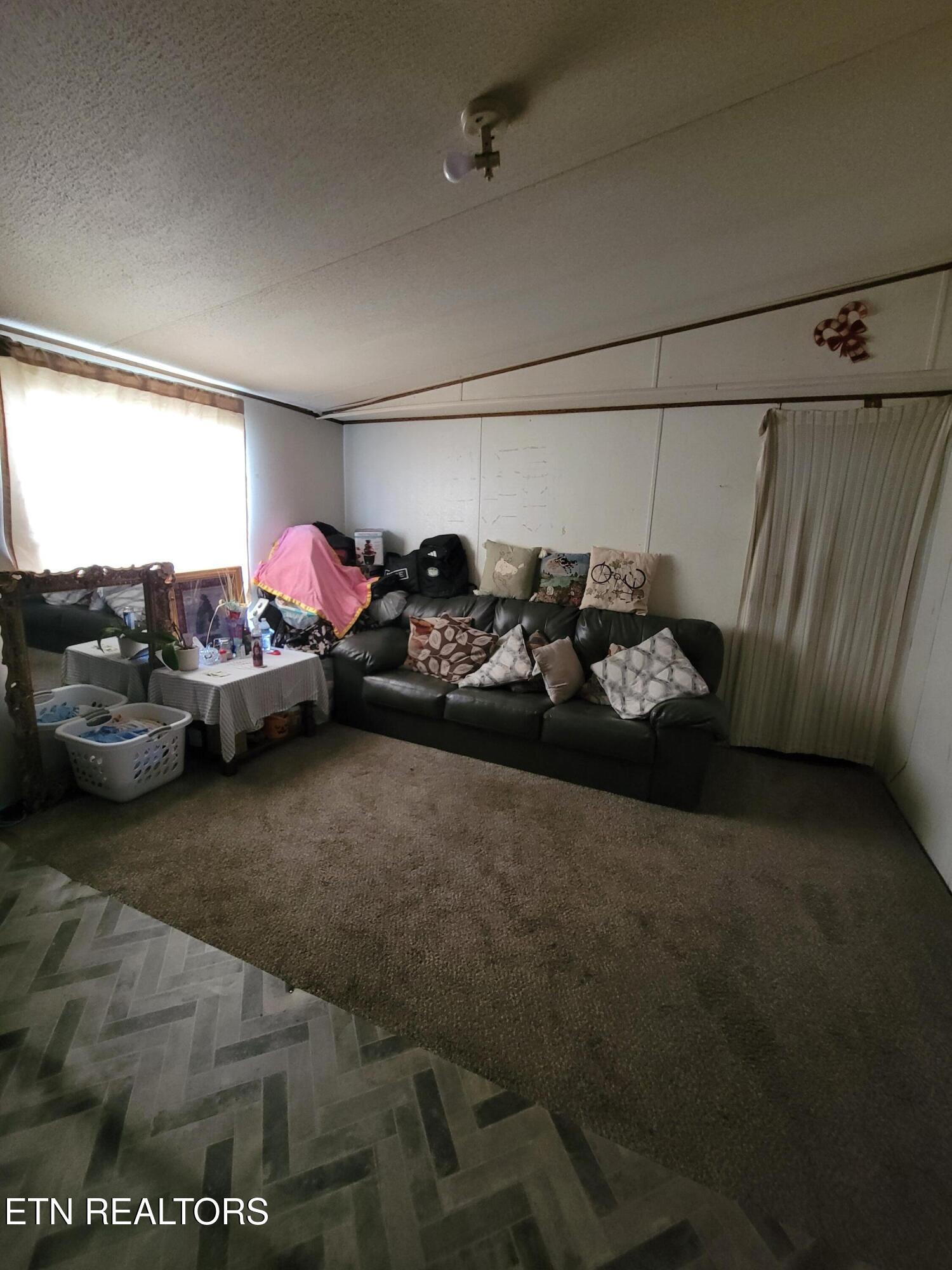 1718 Connecticut Avenue Knoxville TN 37921