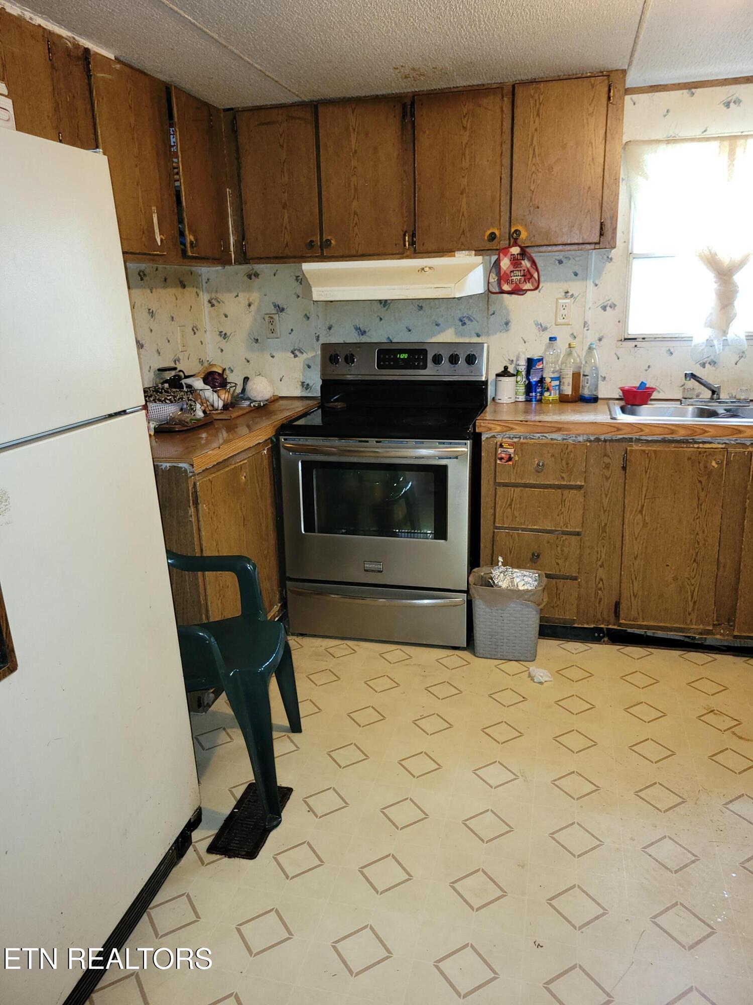 1718 Connecticut Avenue Knoxville TN 37921