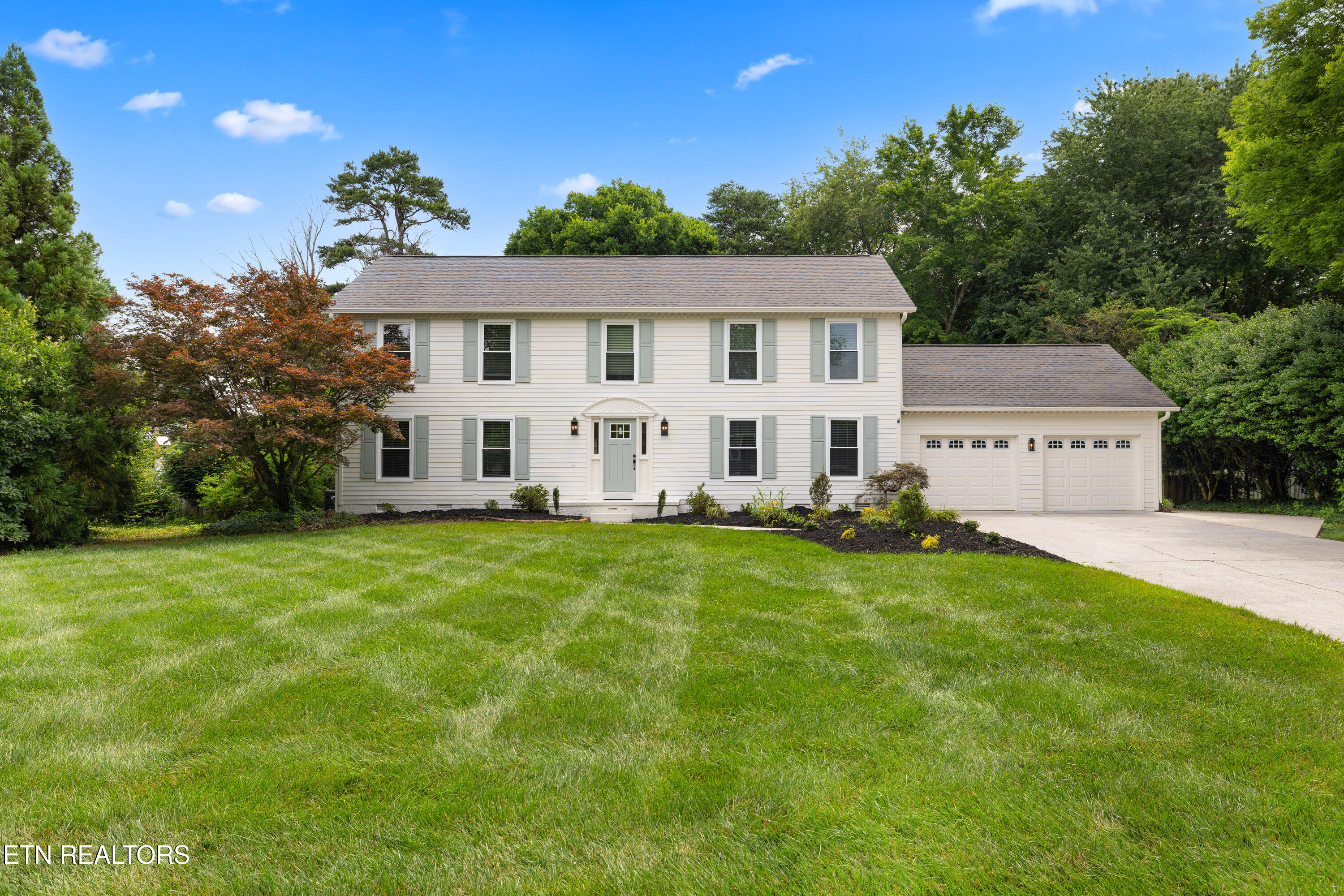 728 Woodchase Drive Knoxville TN 37934