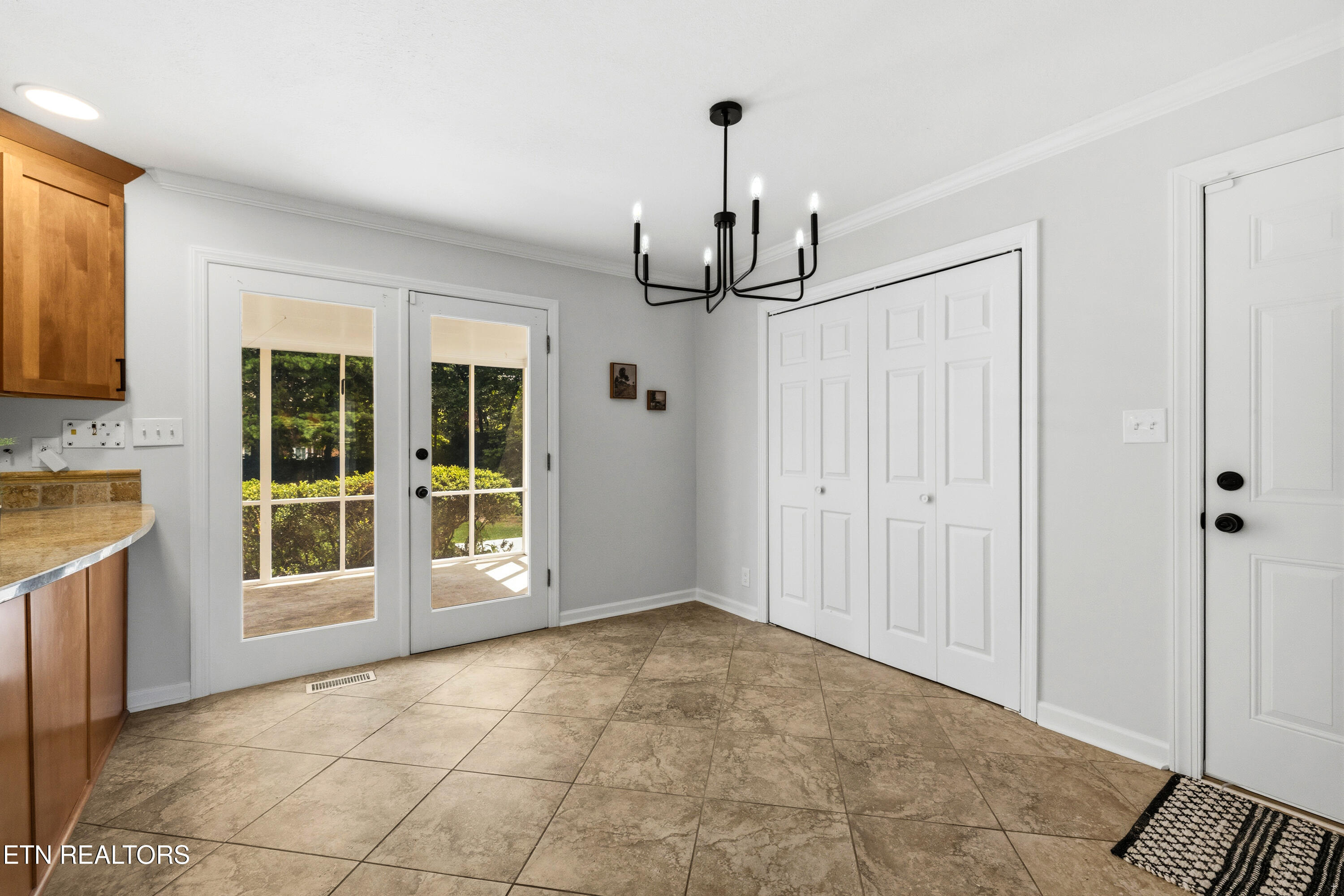 728 Woodchase Drive Knoxville TN 37934
