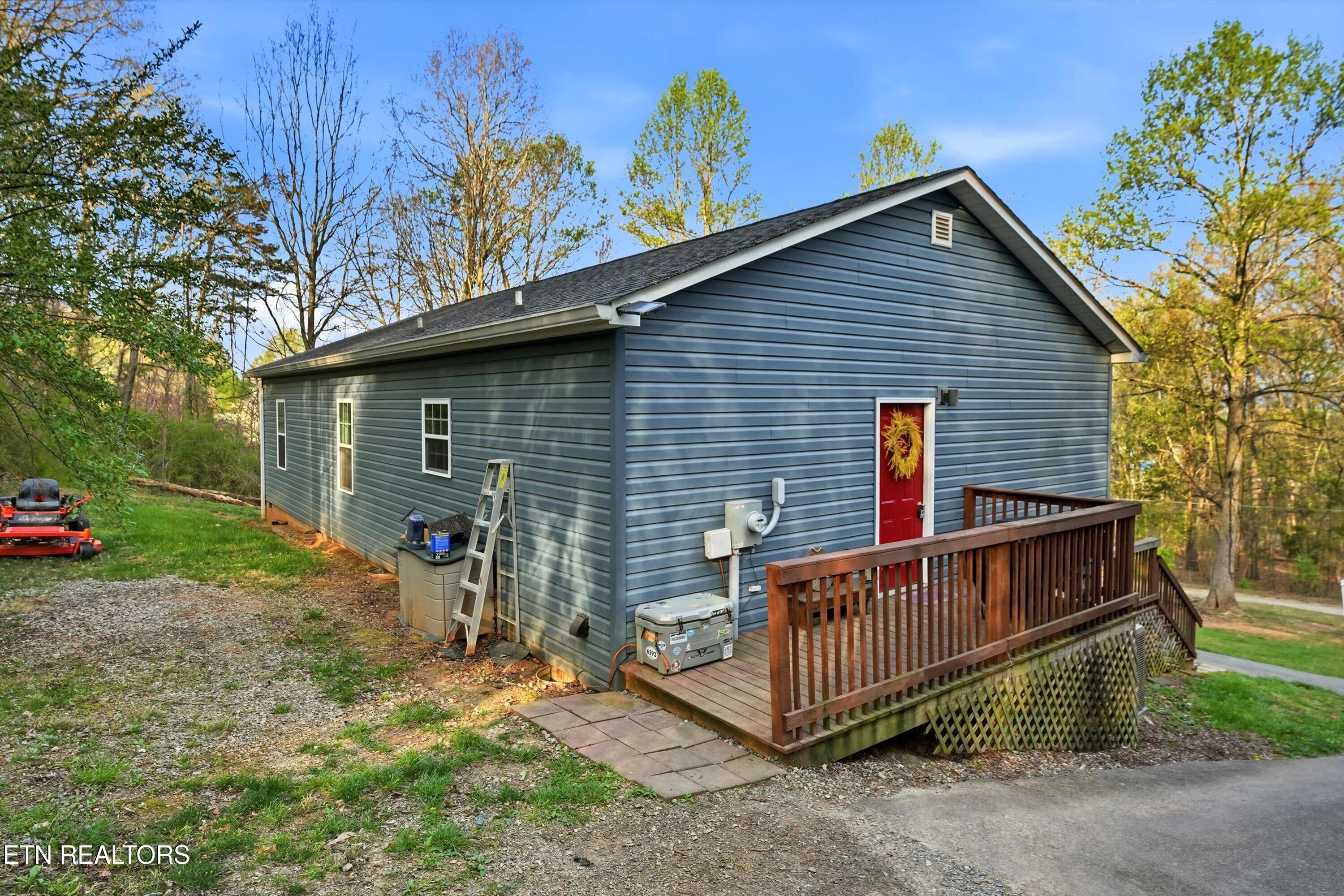 733 Dogwood Drive Madisonville TN 37354