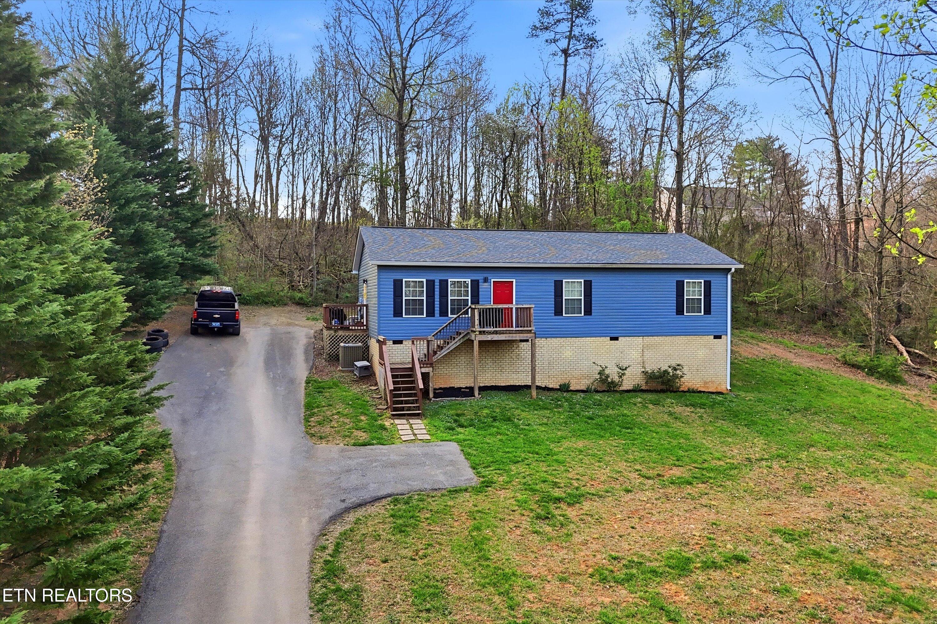 733 Dogwood Drive Madisonville TN 37354