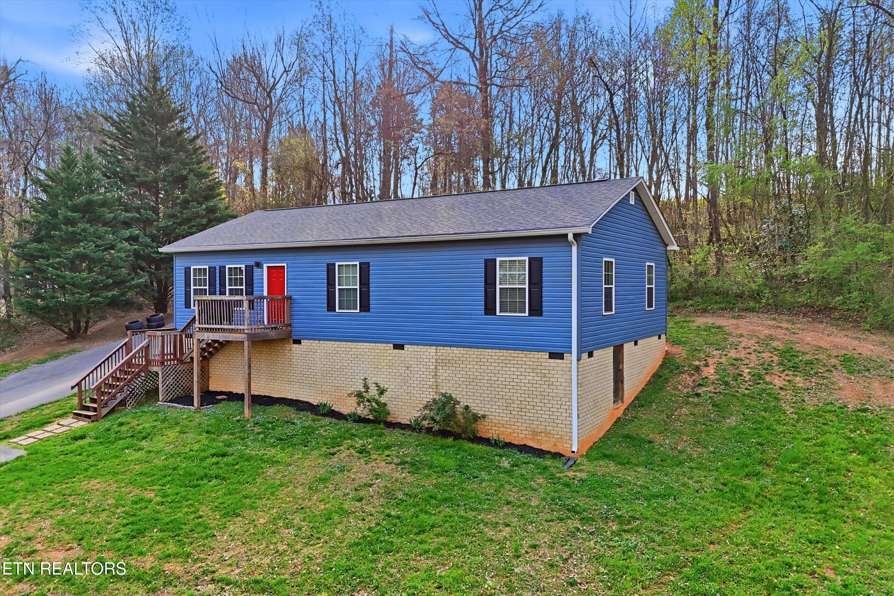 733 Dogwood Drive Madisonville TN 37354