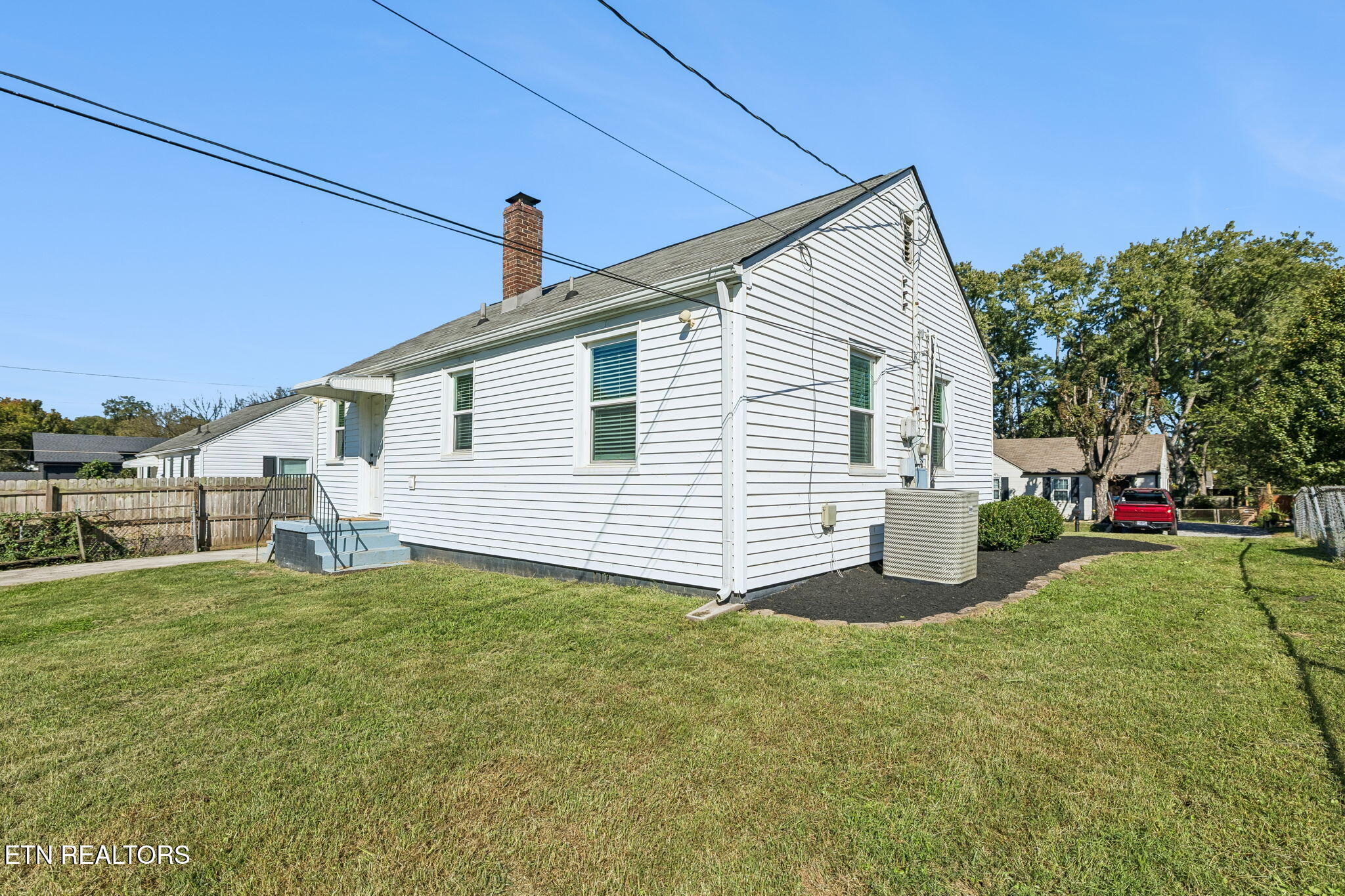 1906 Earl Avenue Knoxville TN 37920