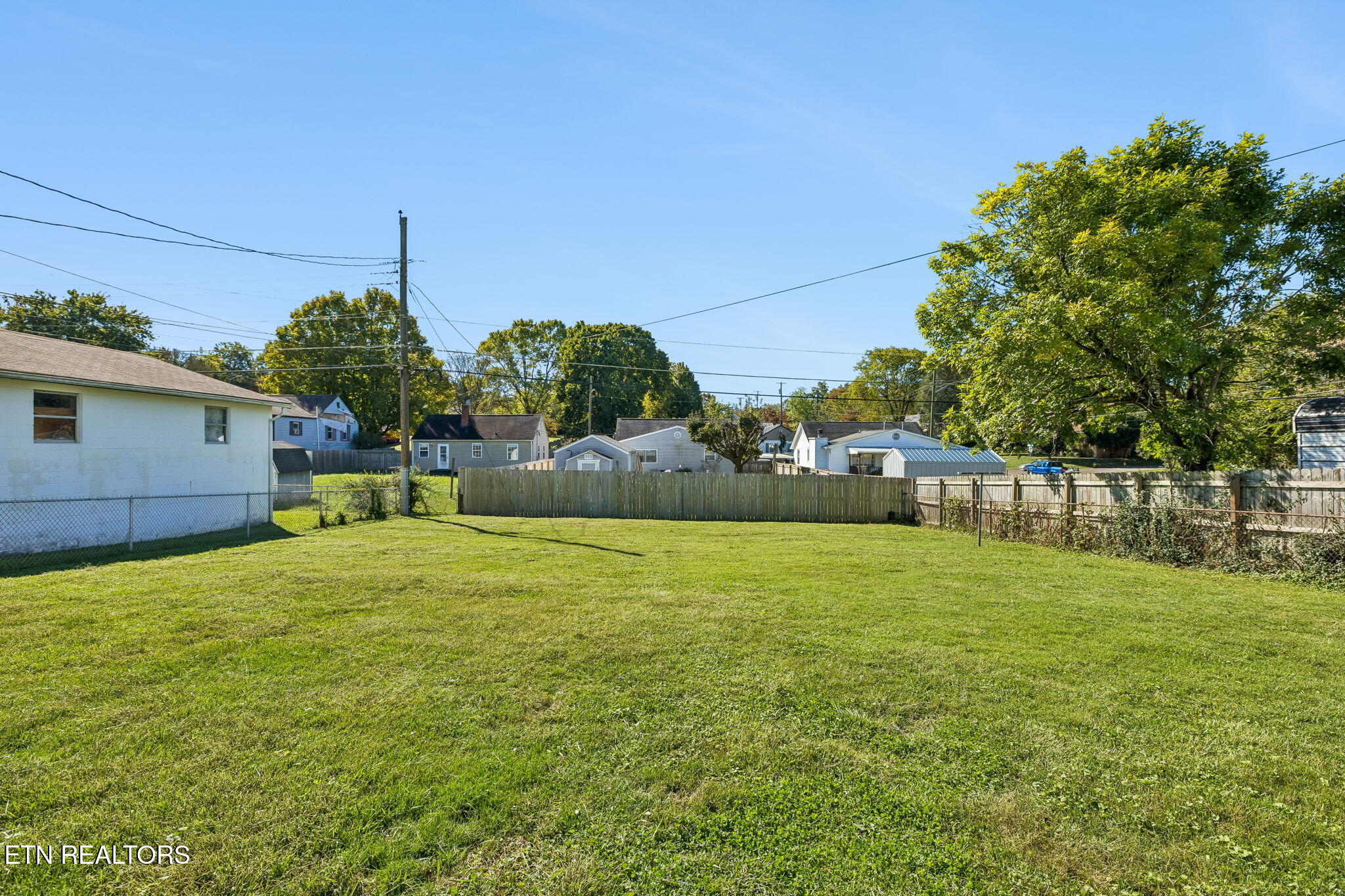 1906 Earl Avenue Knoxville TN 37920