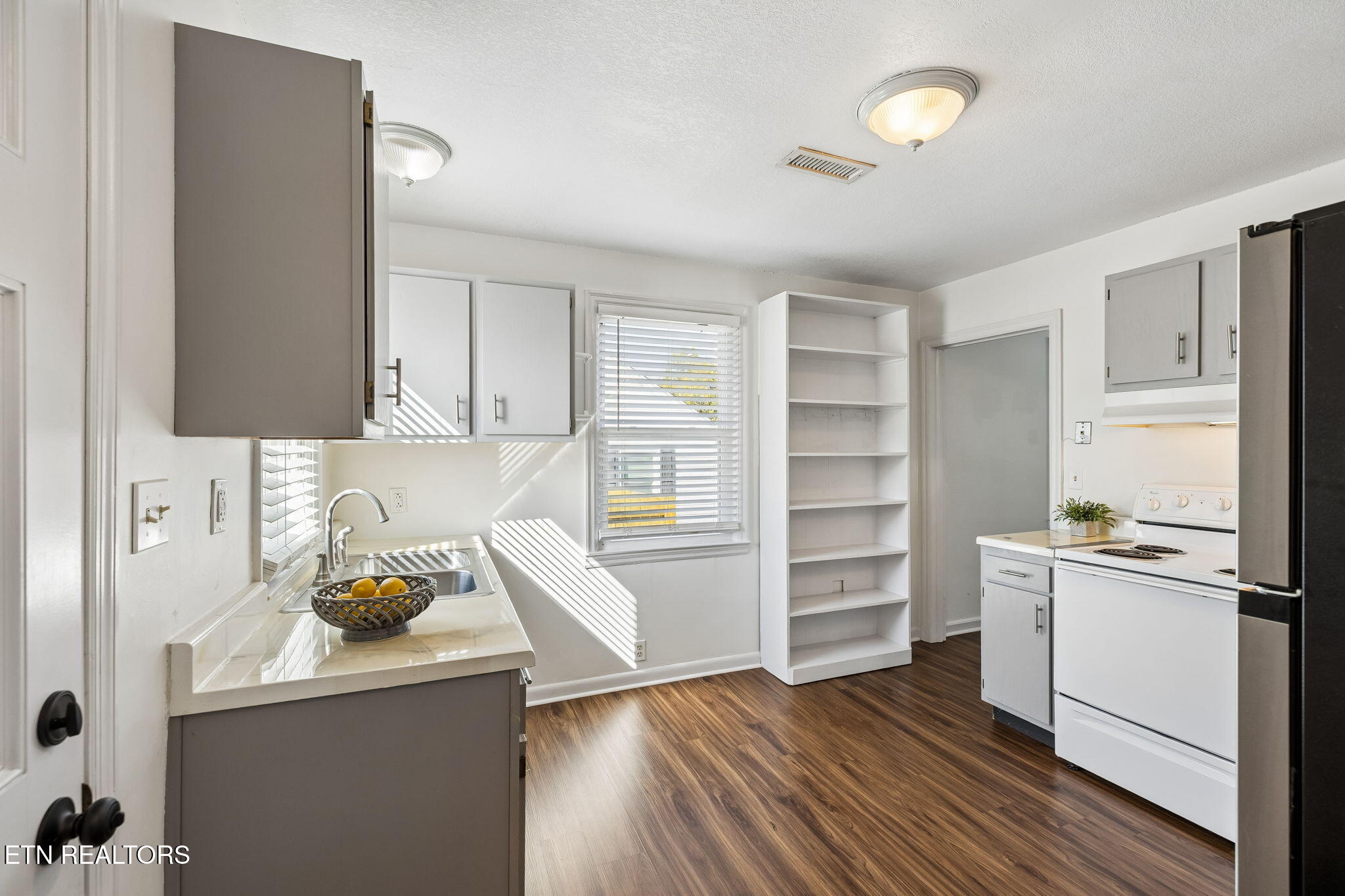 1906 Earl Avenue Knoxville TN 37920