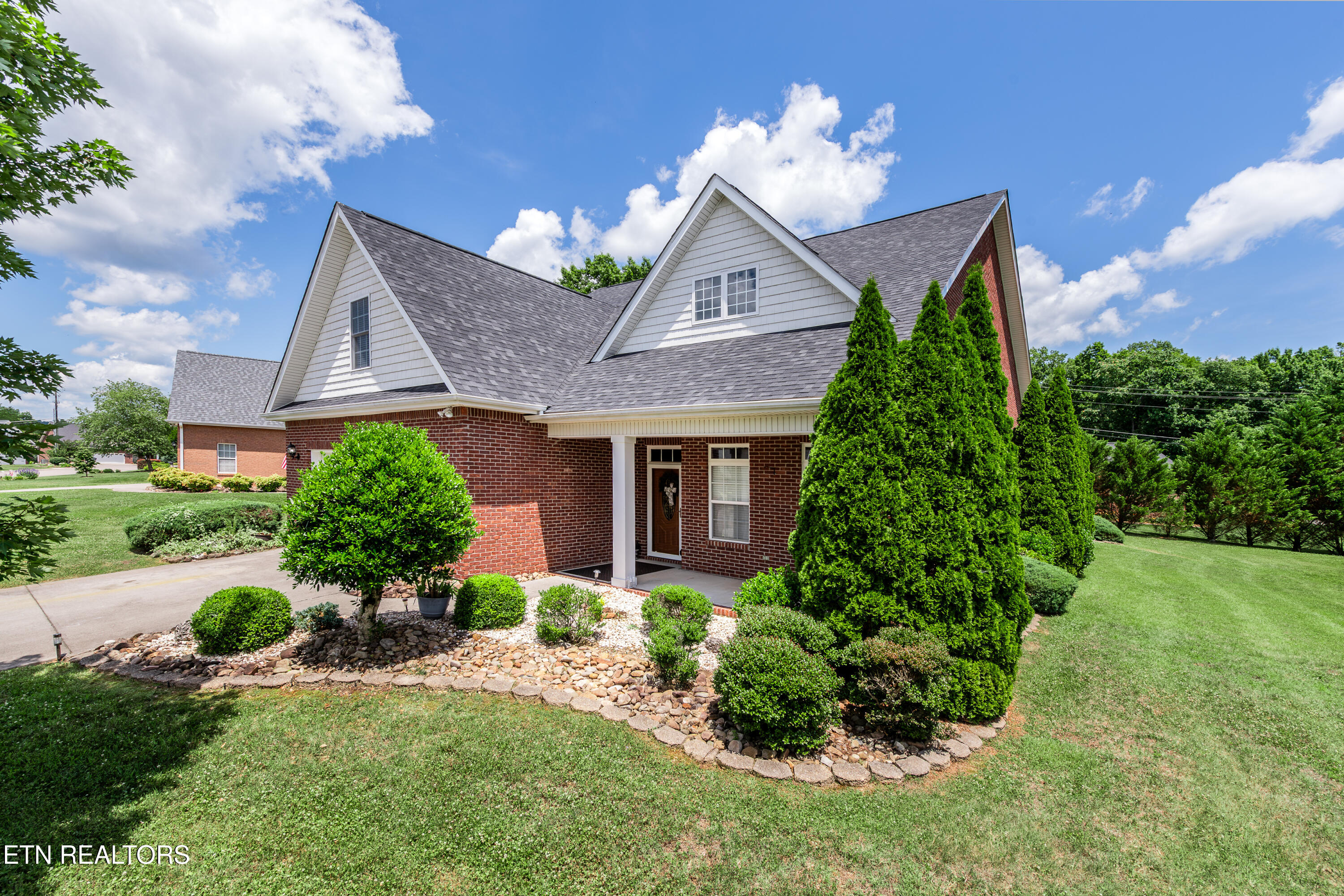 120 Meridian Way Clinton TN 37716