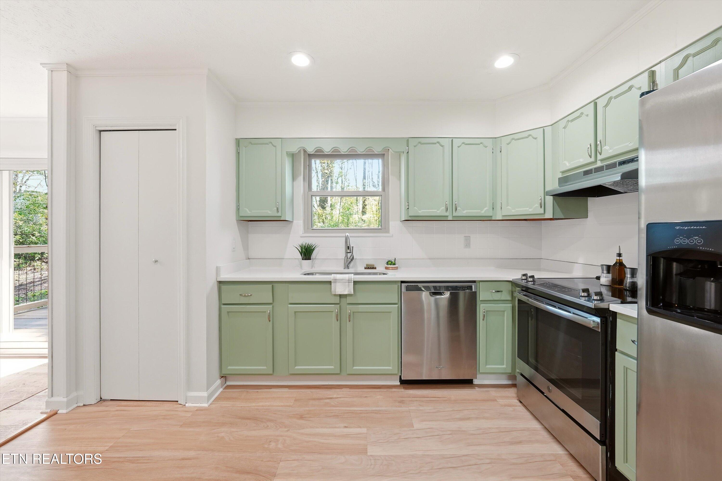 3308 Gumstand Drive Powell TN 37849