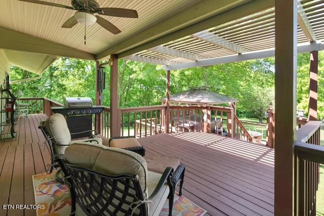 270 Lone Ridge Lane Clinton TN 37716