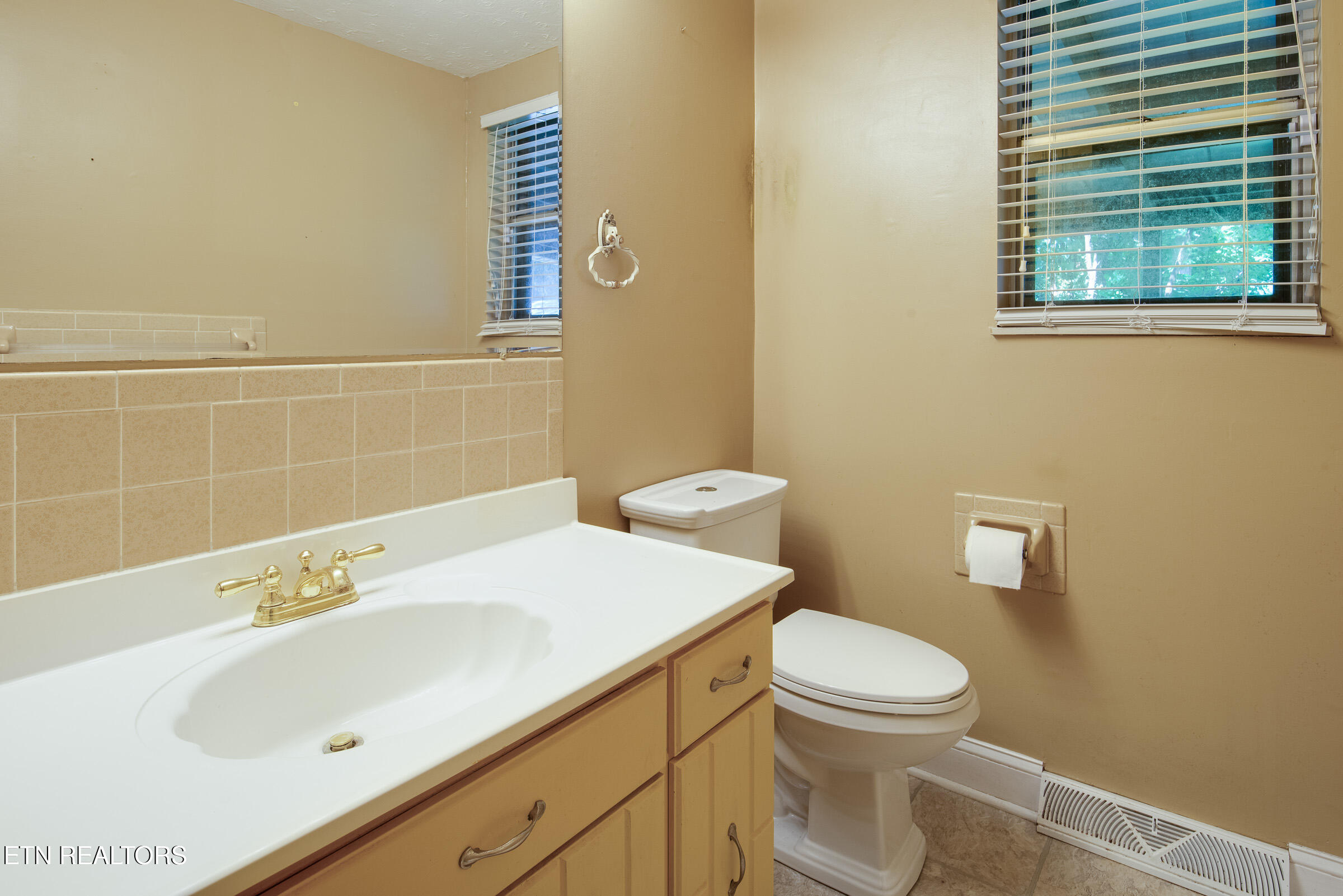 813 Naples Road Knoxville TN 37923