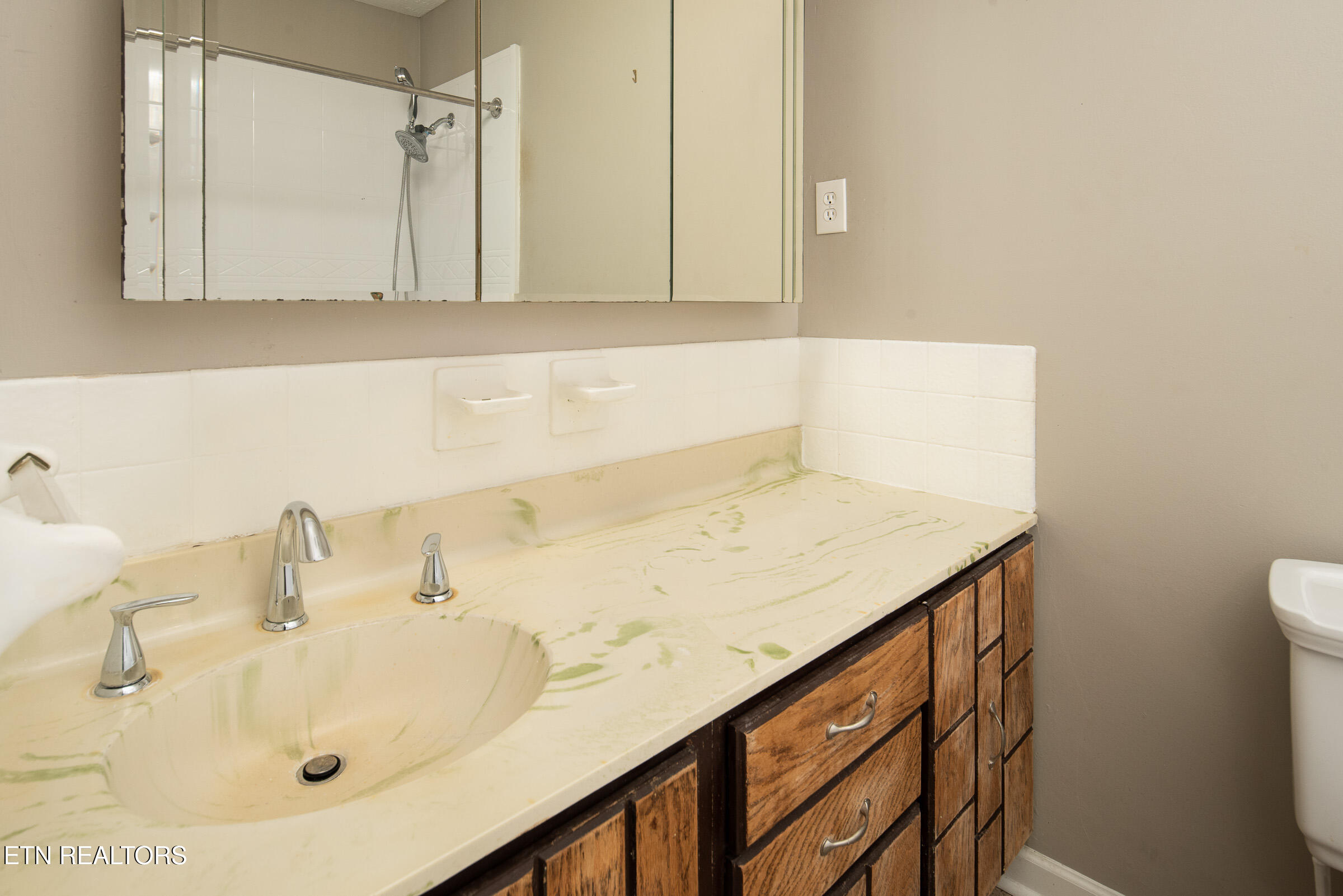 813 Naples Road Knoxville TN 37923