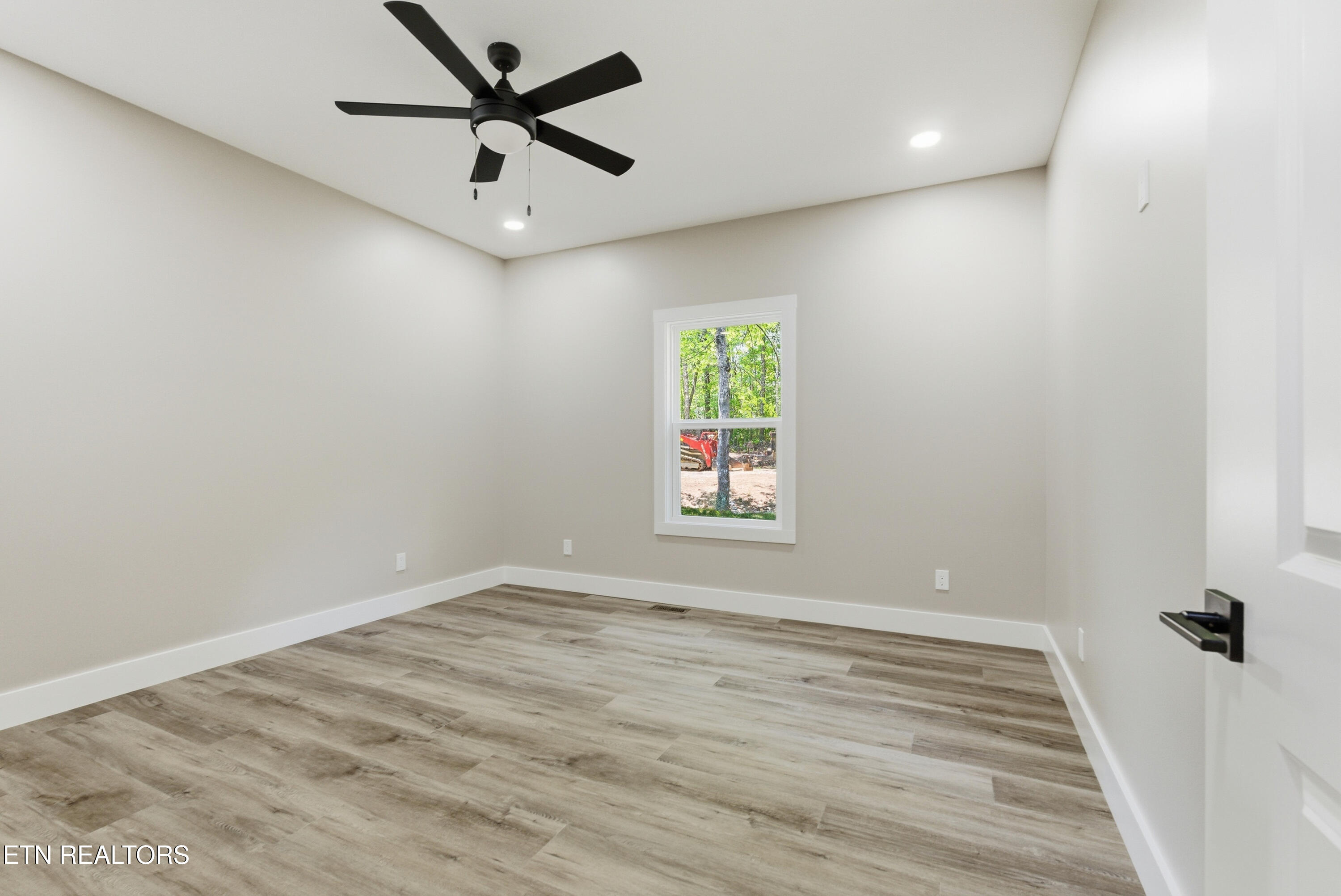 172 Hawes Circle Crossville TN 38558