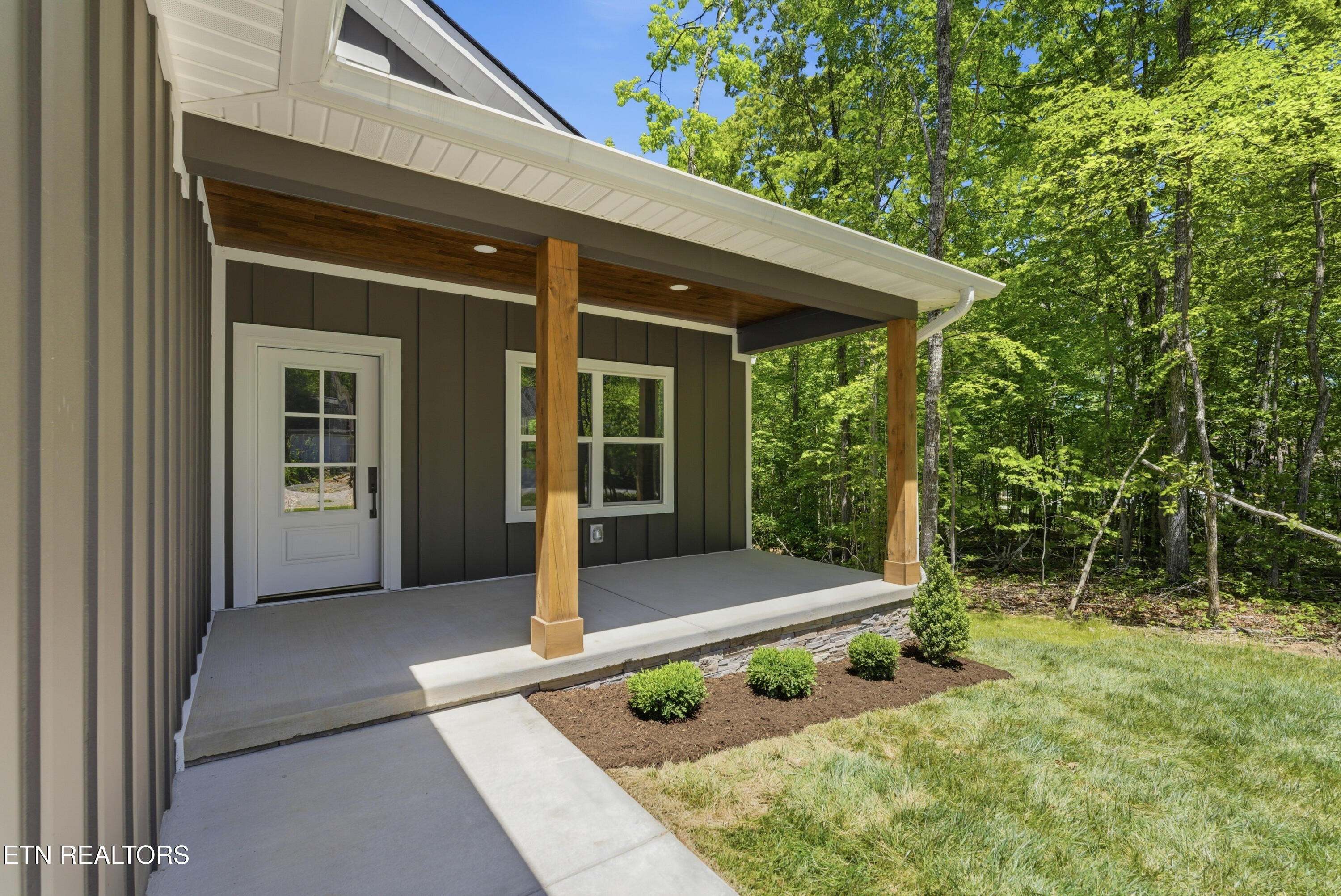 172 Hawes Circle Crossville TN 38558