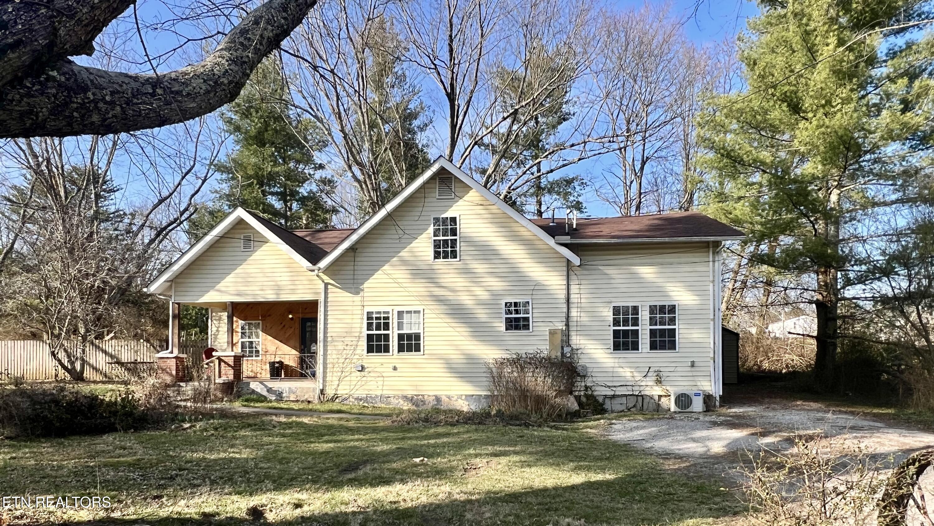 426 Rosedale Avenue Jamestown TN 38556