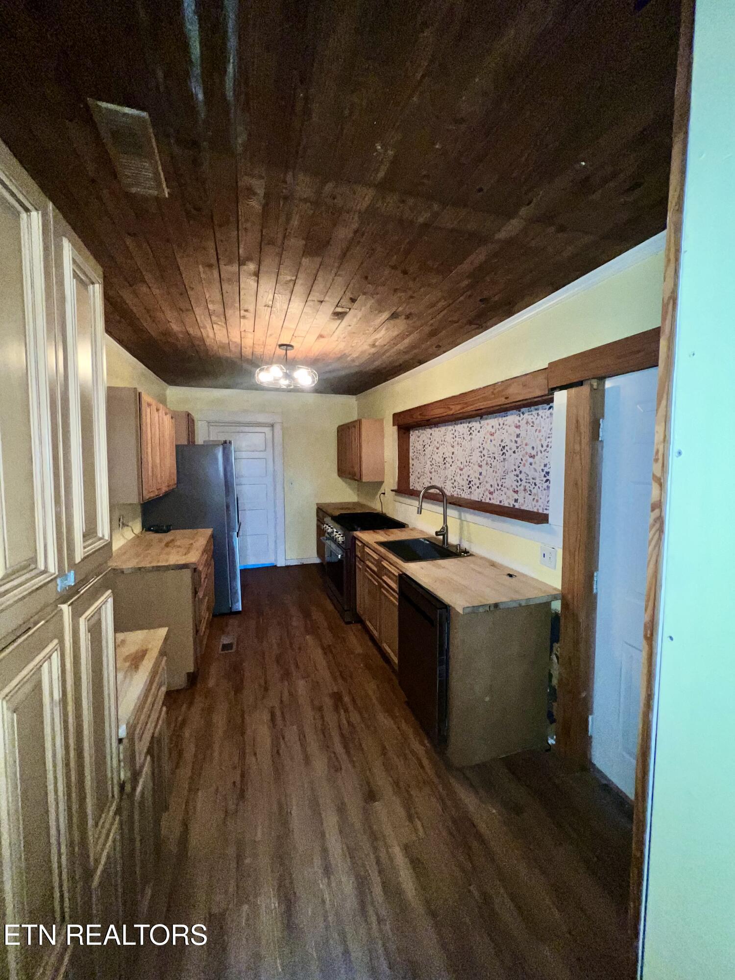 426 Rosedale Avenue Jamestown TN 38556