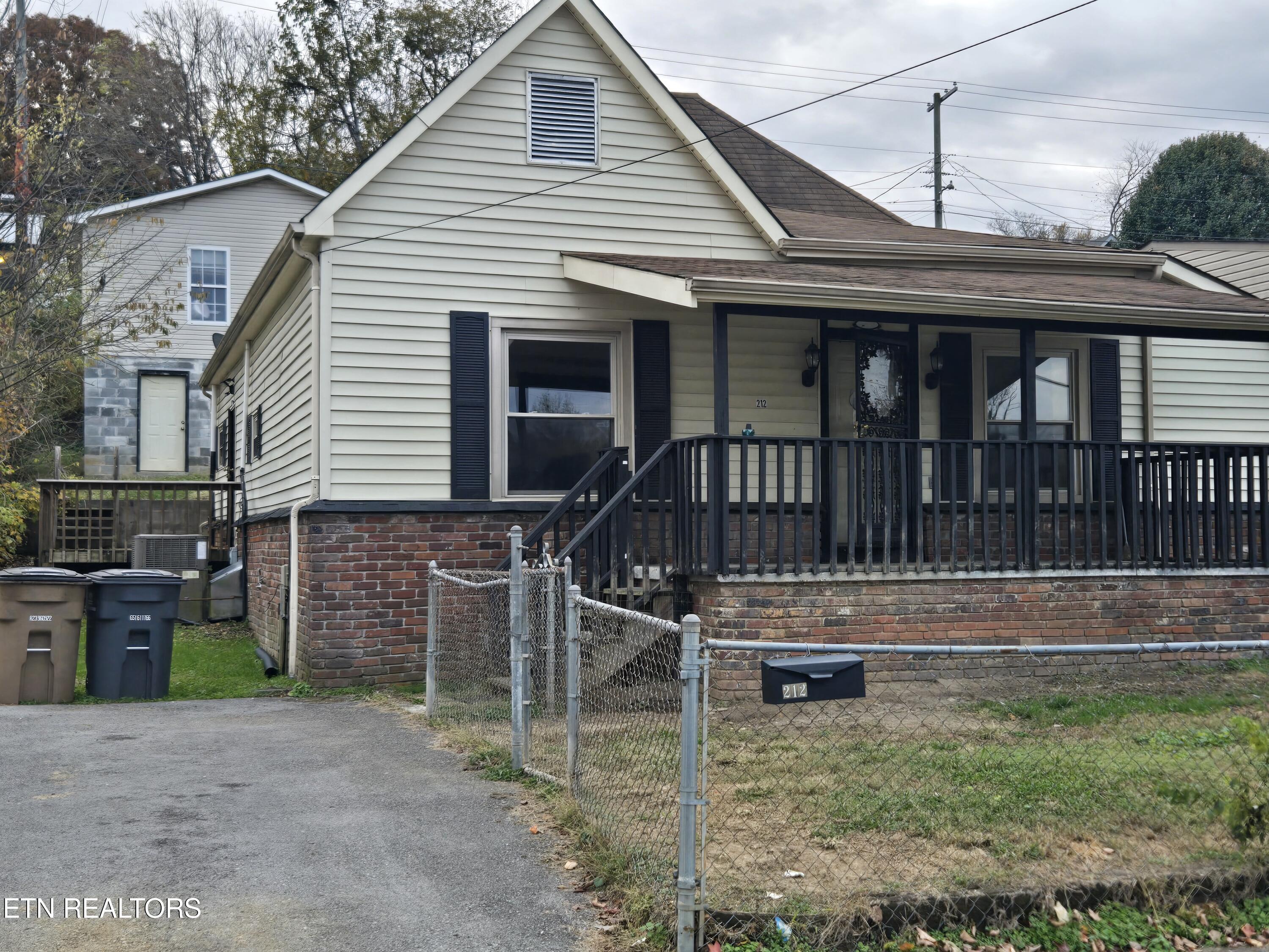 212 Oglewood Avenue Knoxville TN 37917