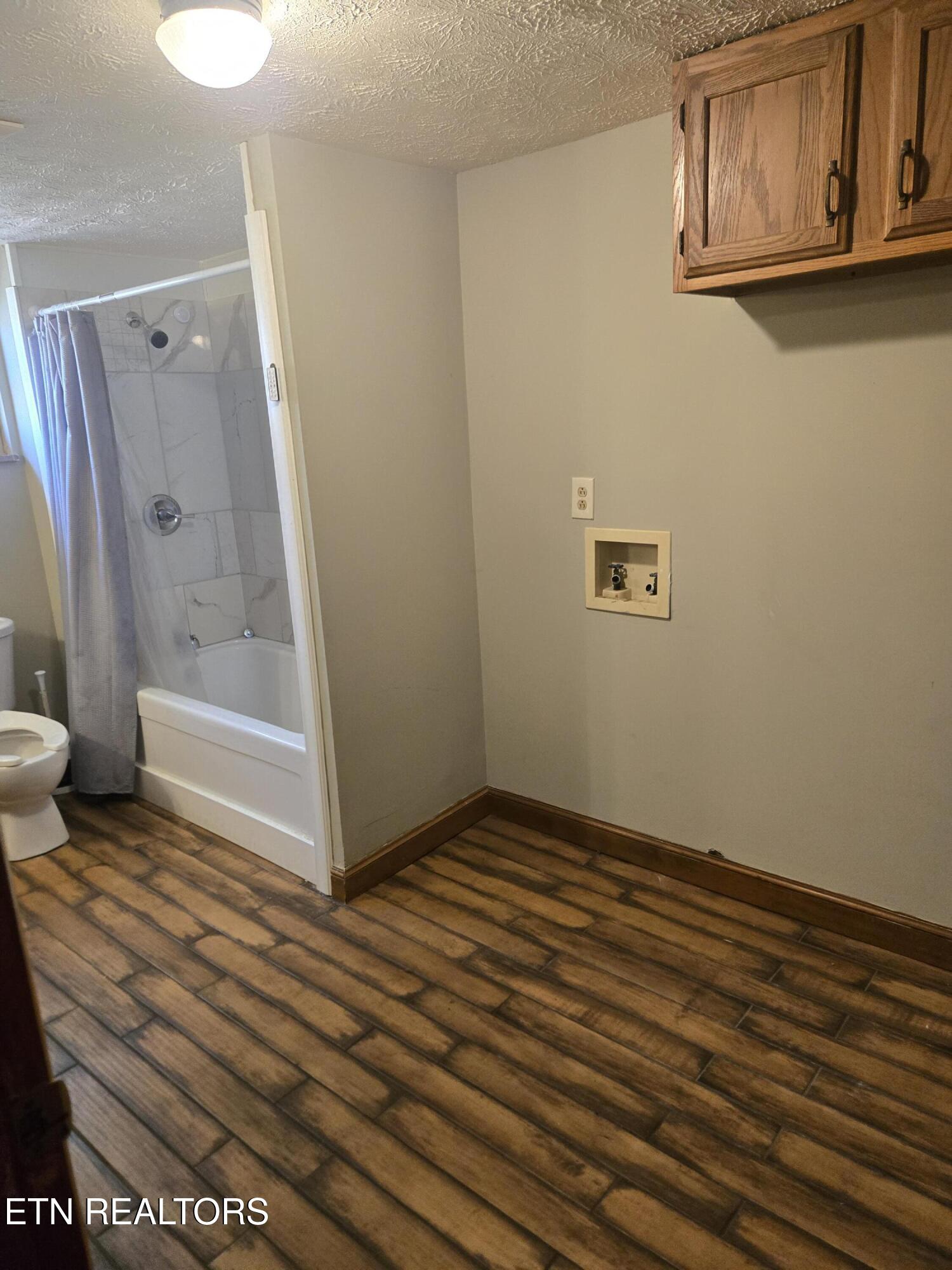 212 Oglewood Avenue Knoxville TN 37917