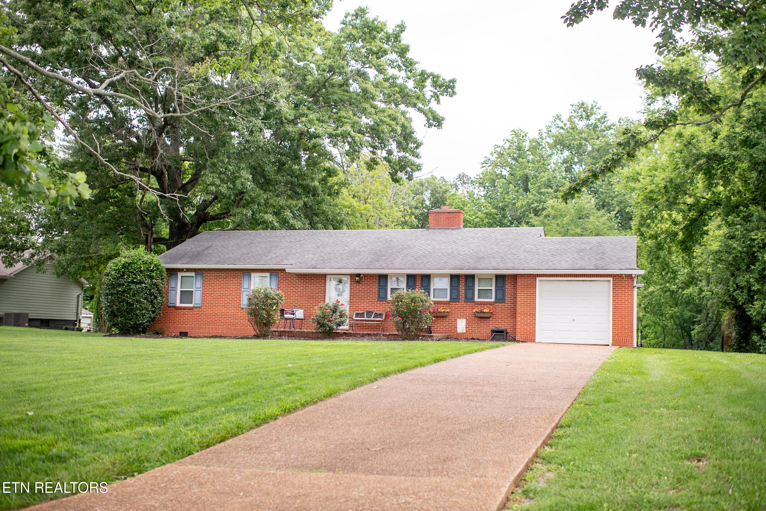 819 Keith Lane Athens TN 37303