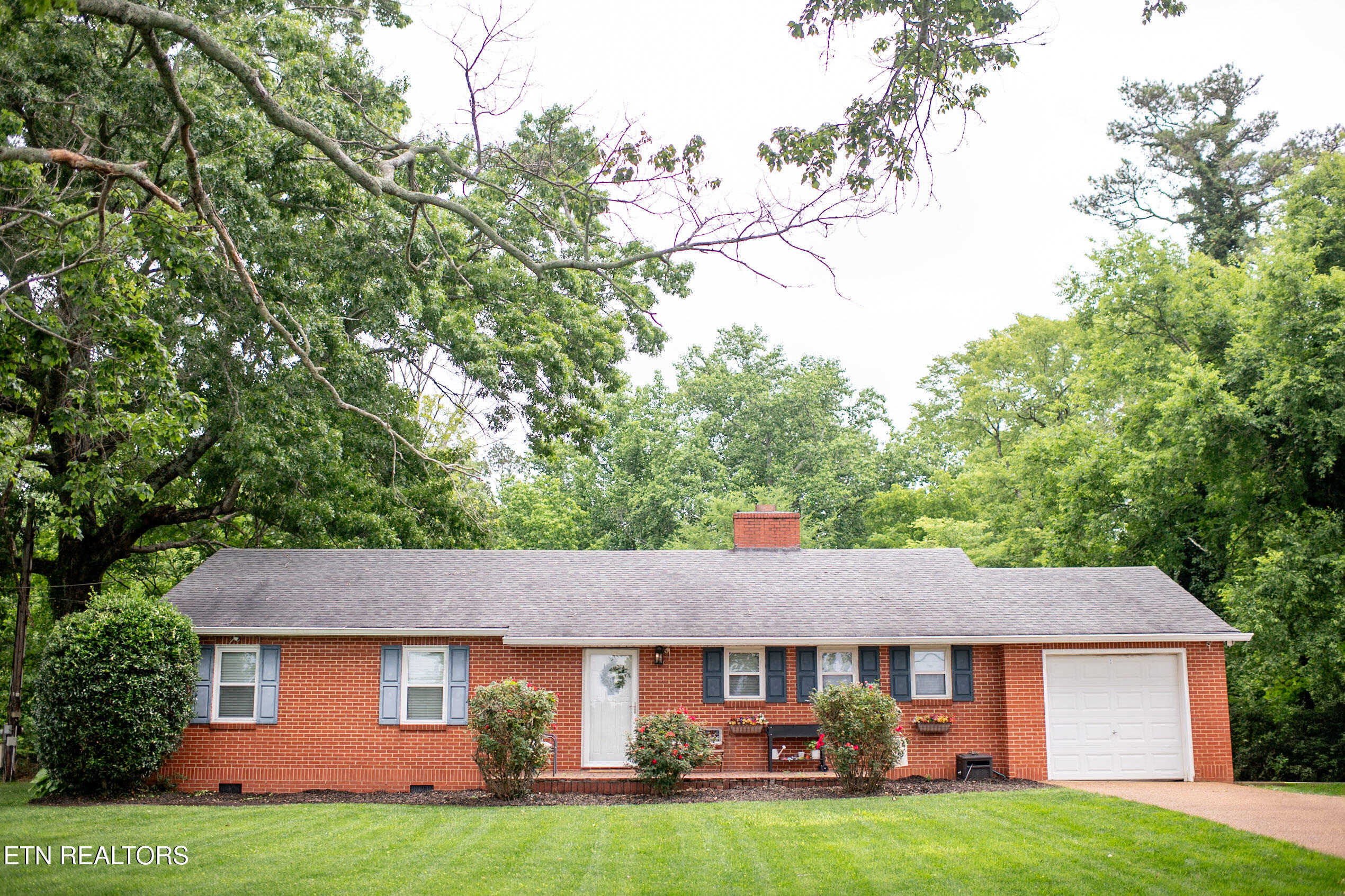 819 Keith Lane Athens TN 37303