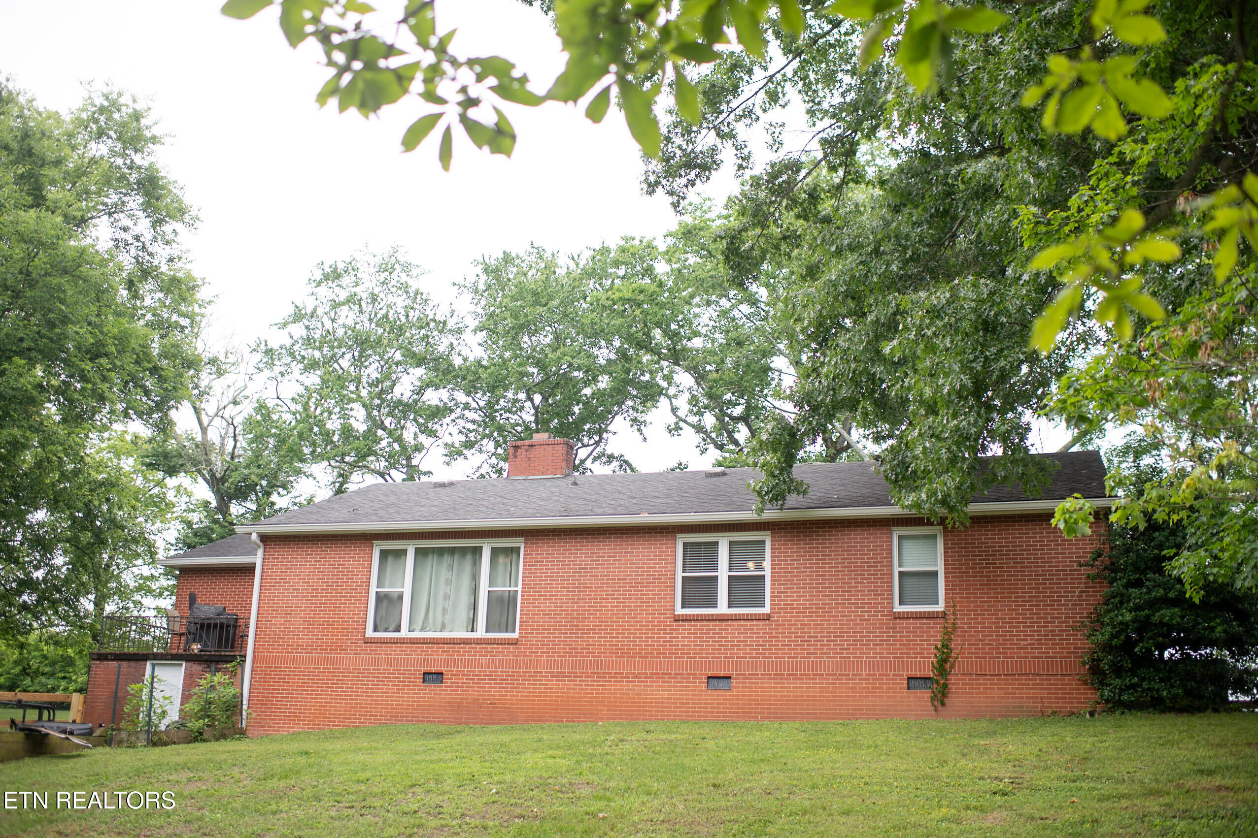 819 Keith Lane Athens TN 37303