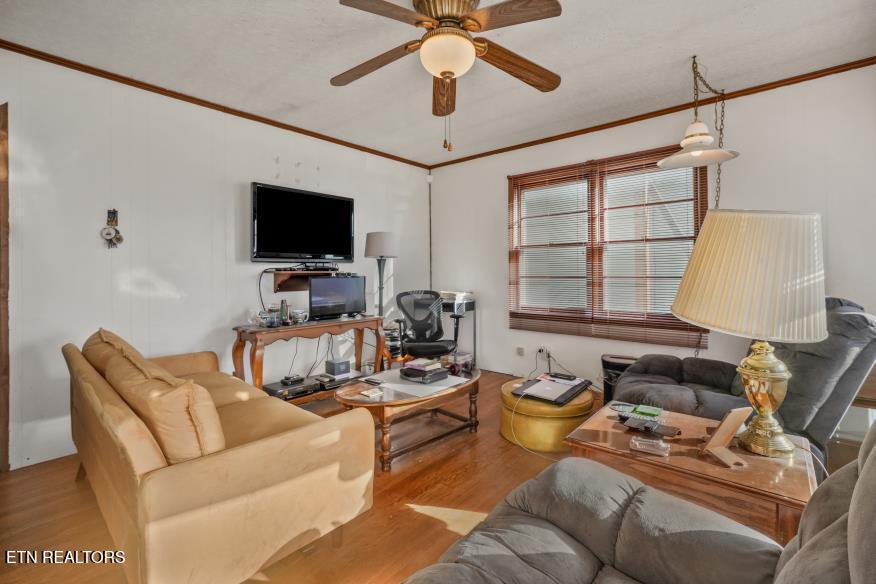 2963 Cecil Avenue Knoxville TN 37917