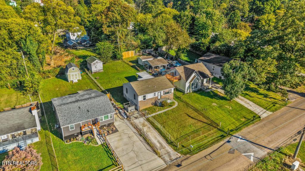 2963 Cecil Avenue Knoxville TN 37917
