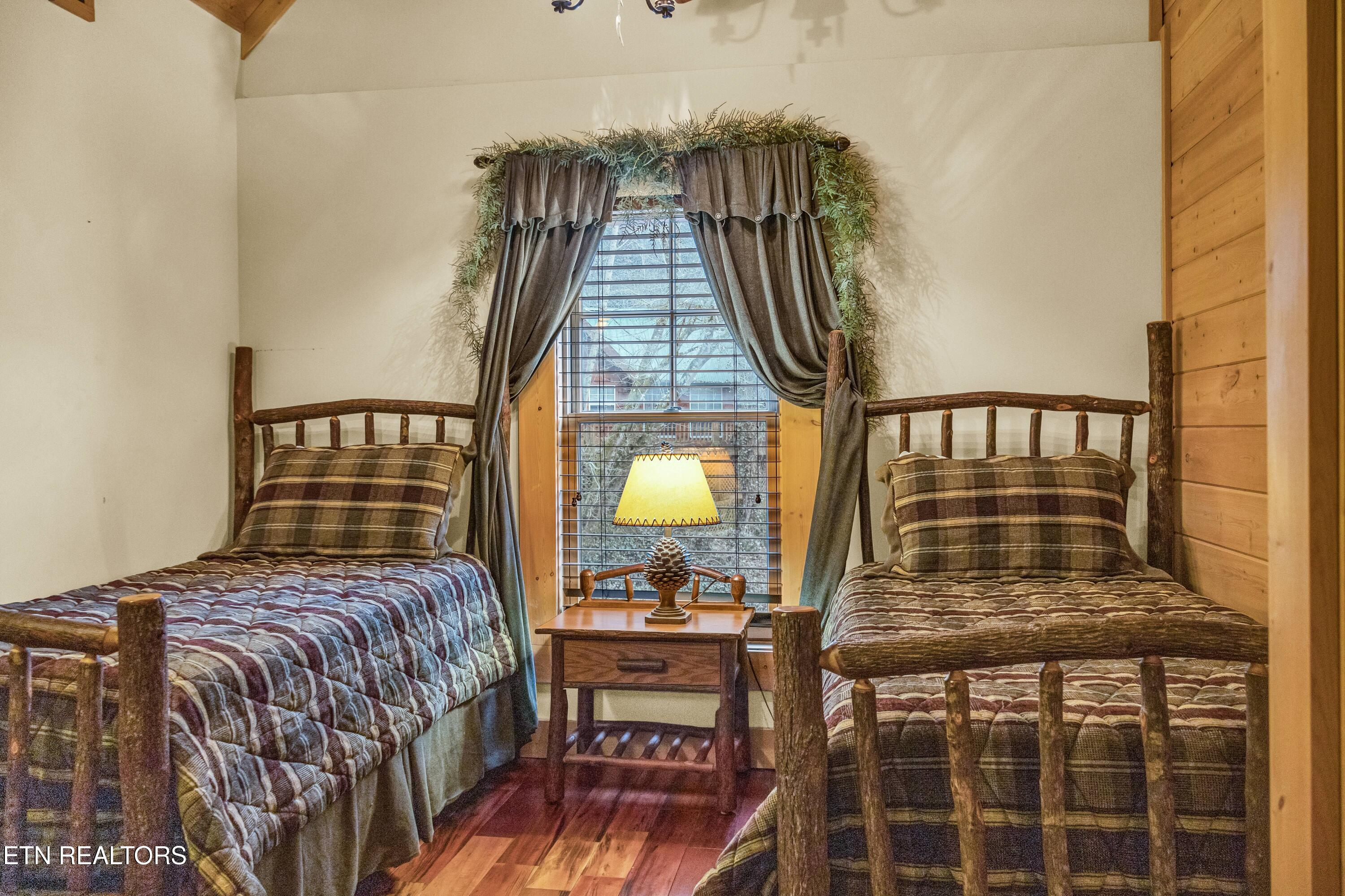 1667 Cherohala Skyway Tellico Plains TN 37385