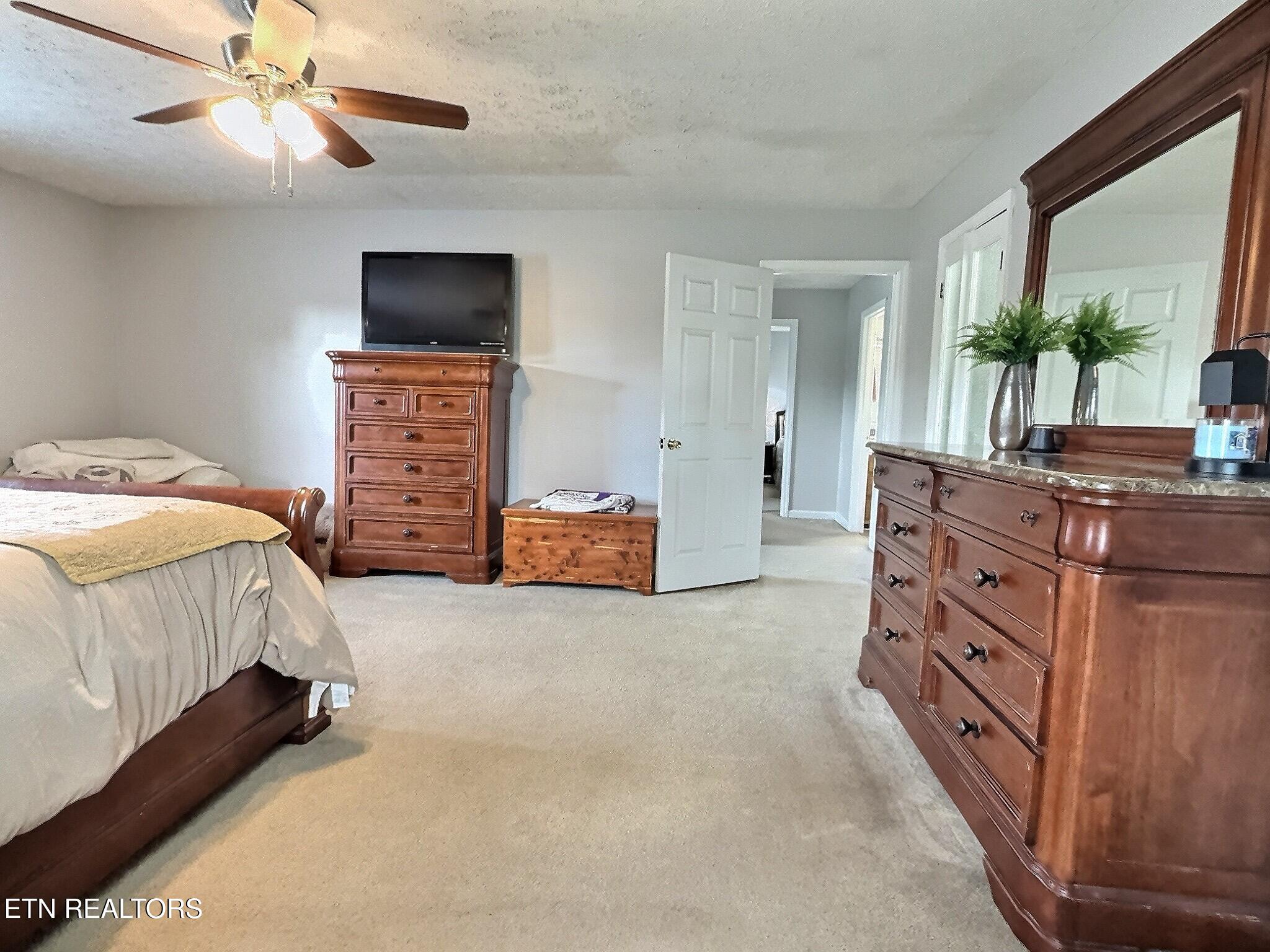 160 Stones Lane Jacksboro TN 37757