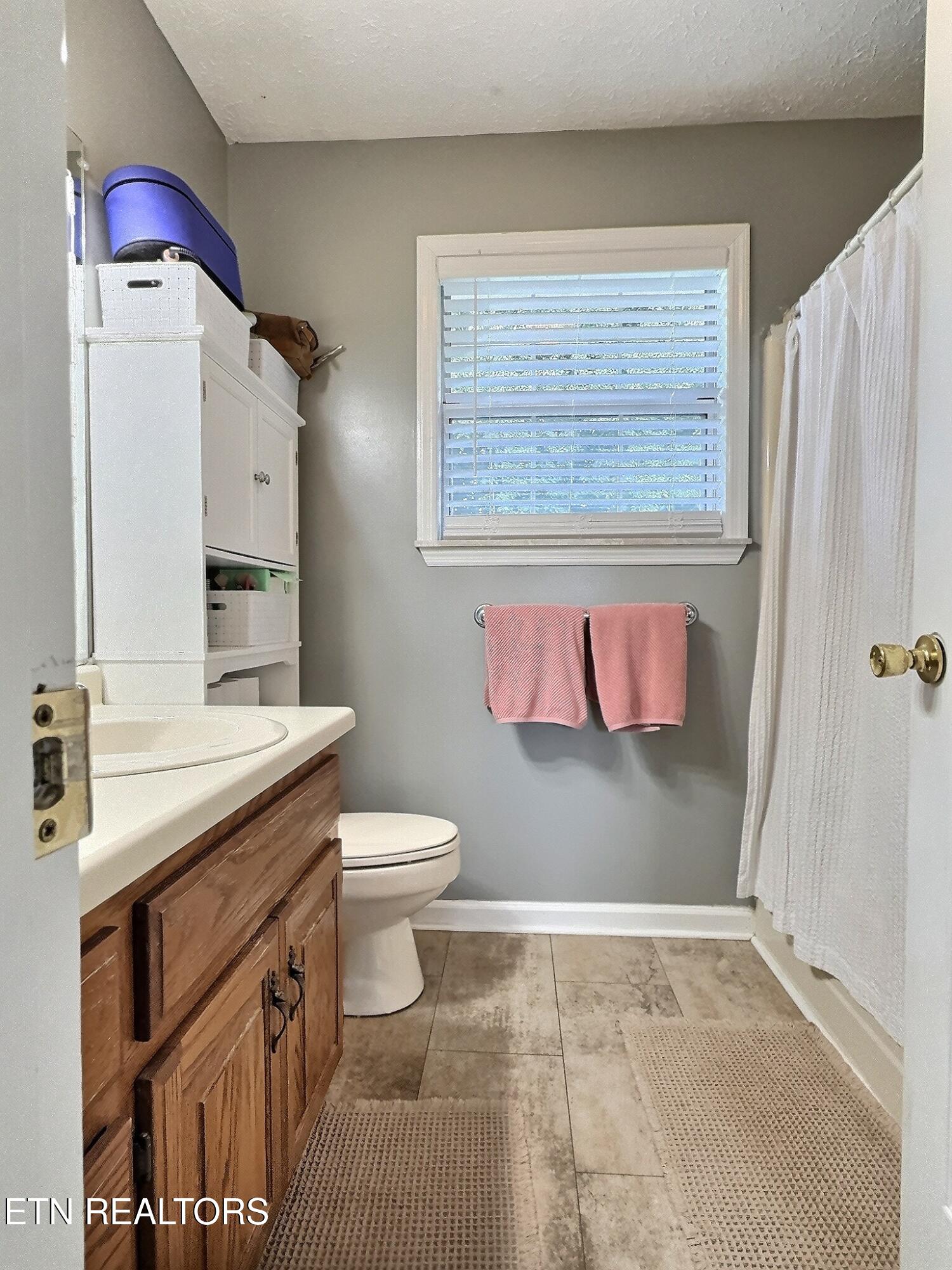 160 Stones Lane Jacksboro TN 37757