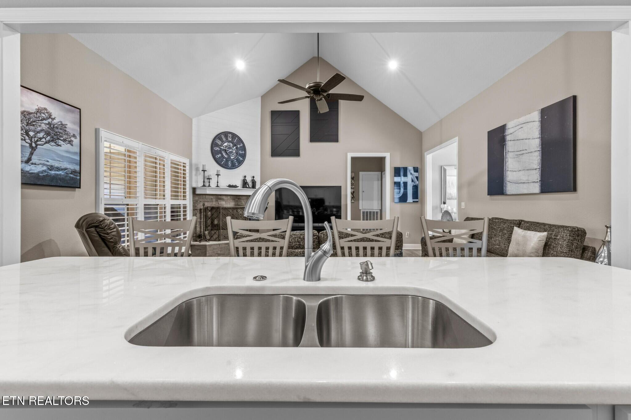 195 Fredonia Farm Road Dunlap TN 37327