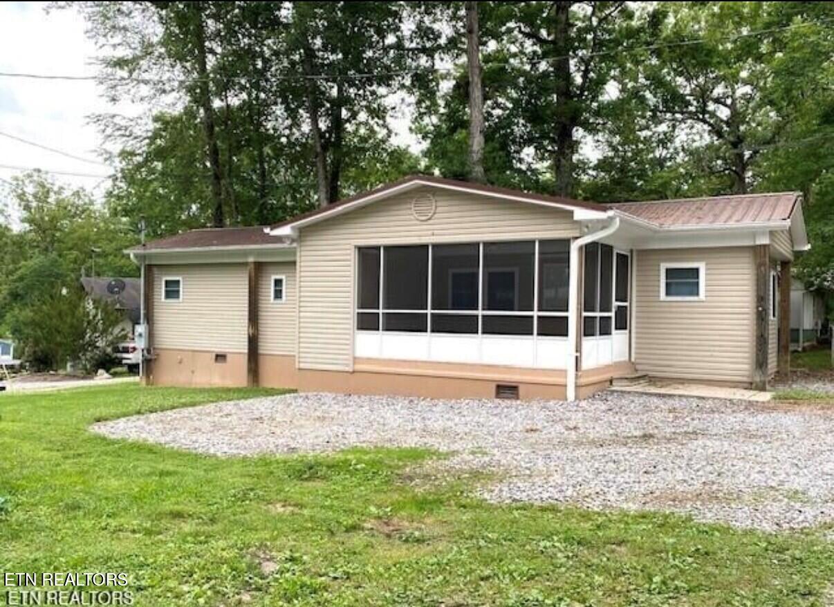 1219 Fishermans Way Sevierville TN 37876