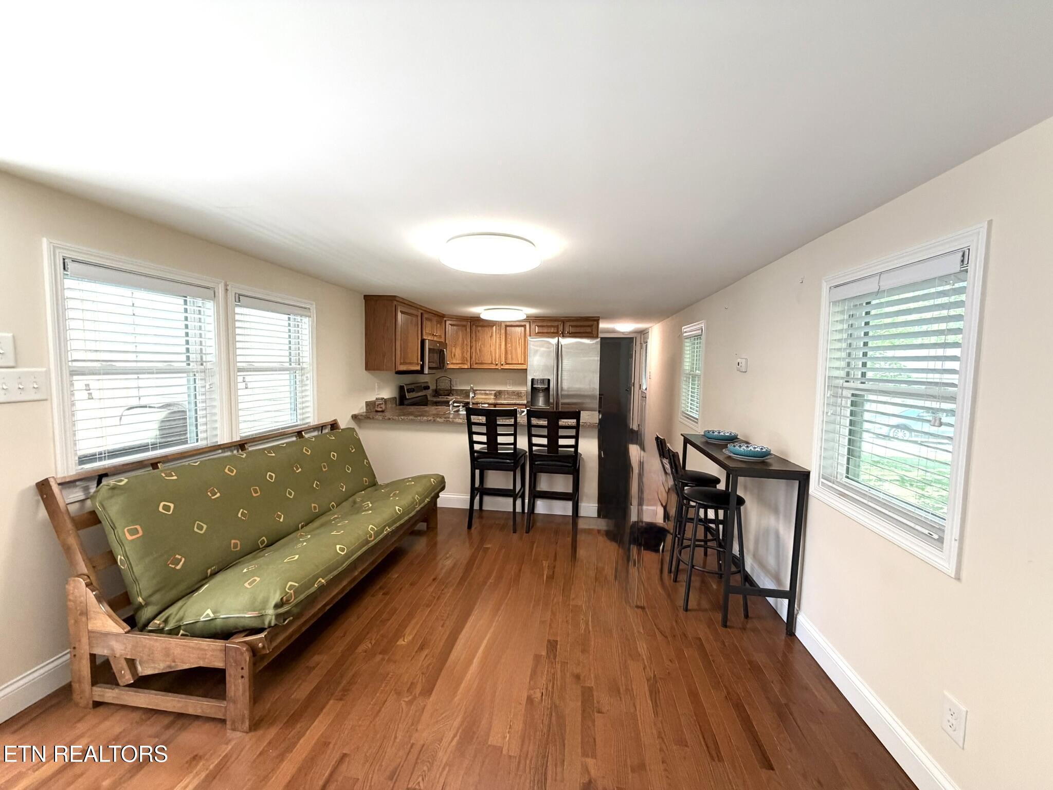 1219 Fishermans Way Sevierville TN 37876