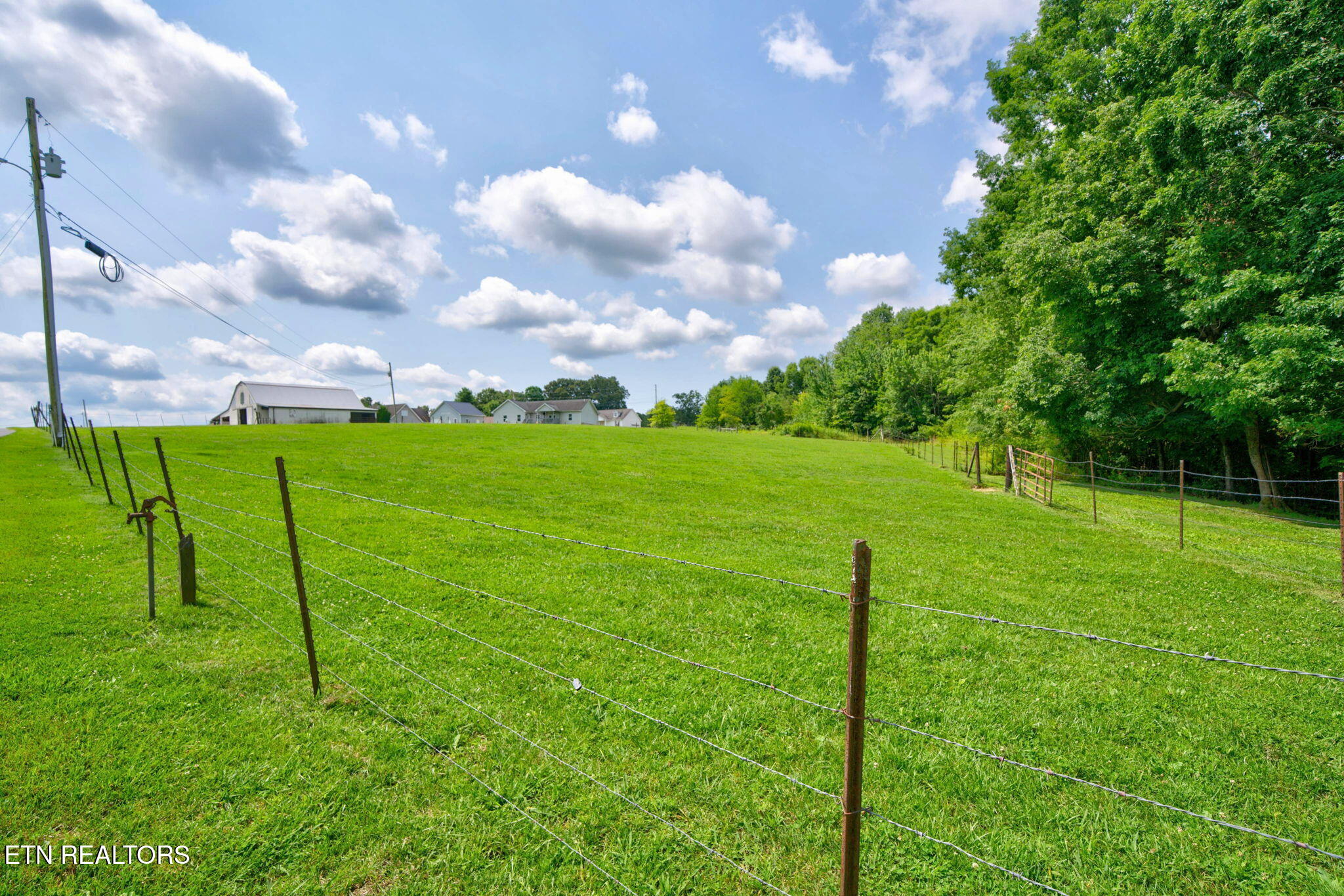 651 Highland Lane Crossville TN 38555