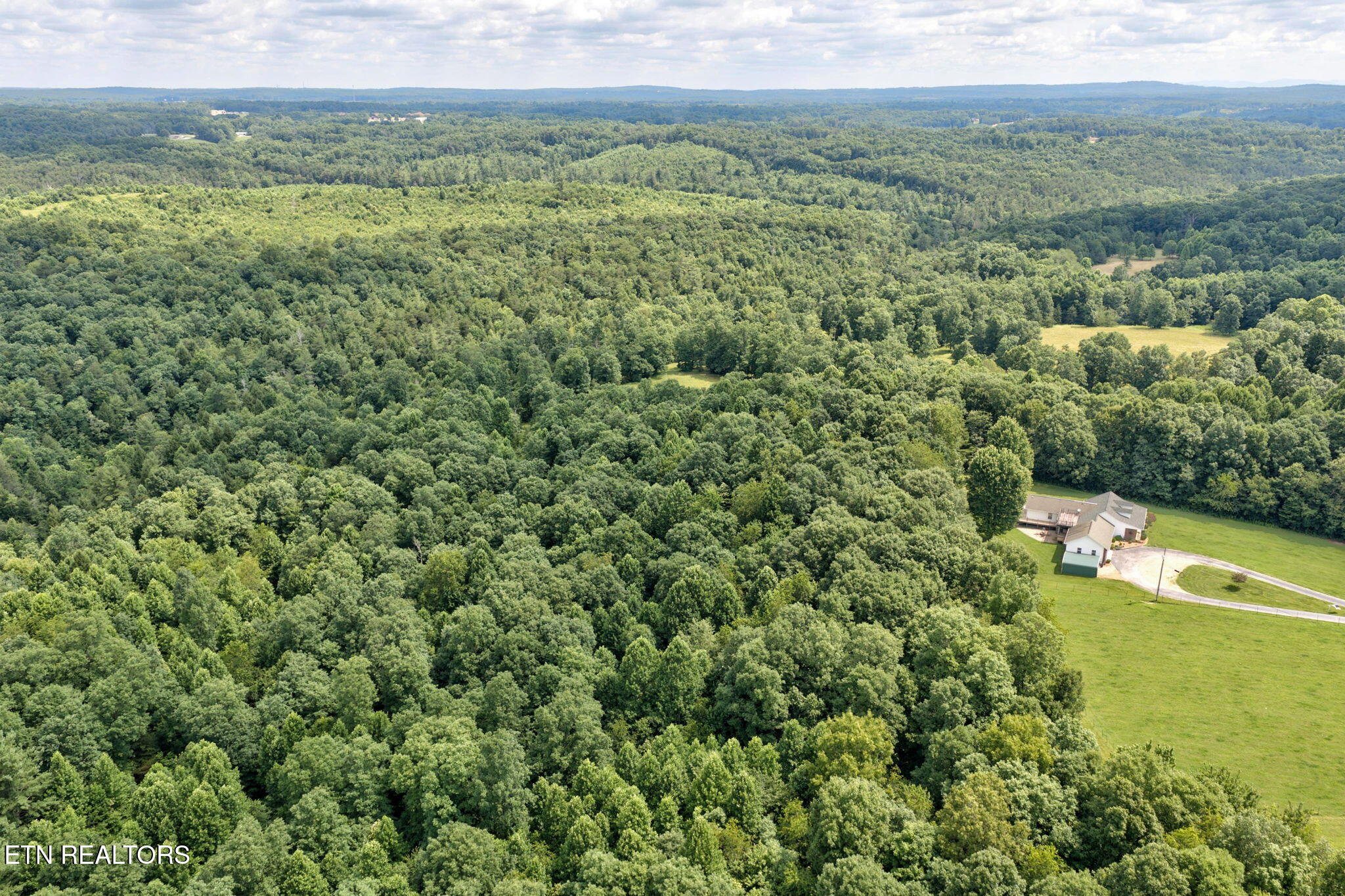 651 Highland Lane Crossville TN 38555