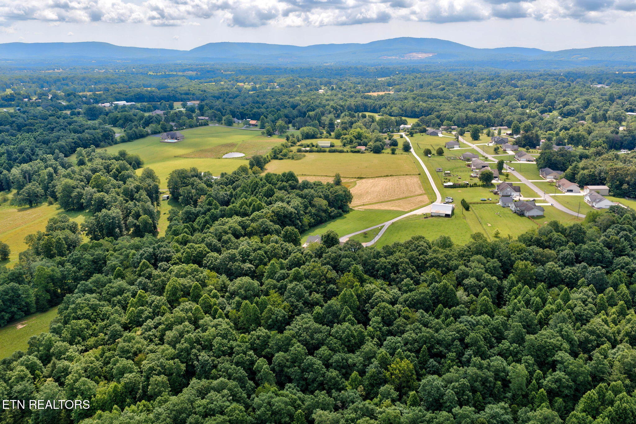 651 Highland Lane Crossville TN 38555