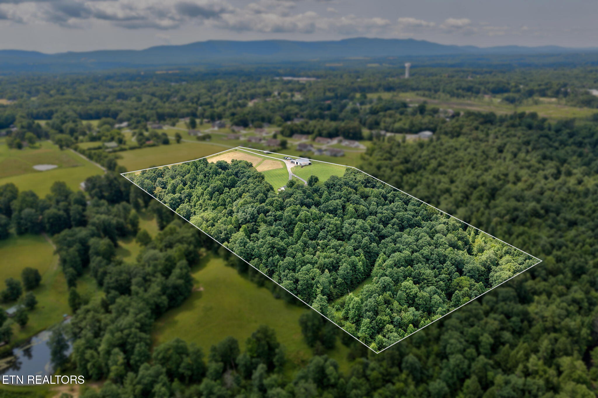651 Highland Lane Crossville TN 38555