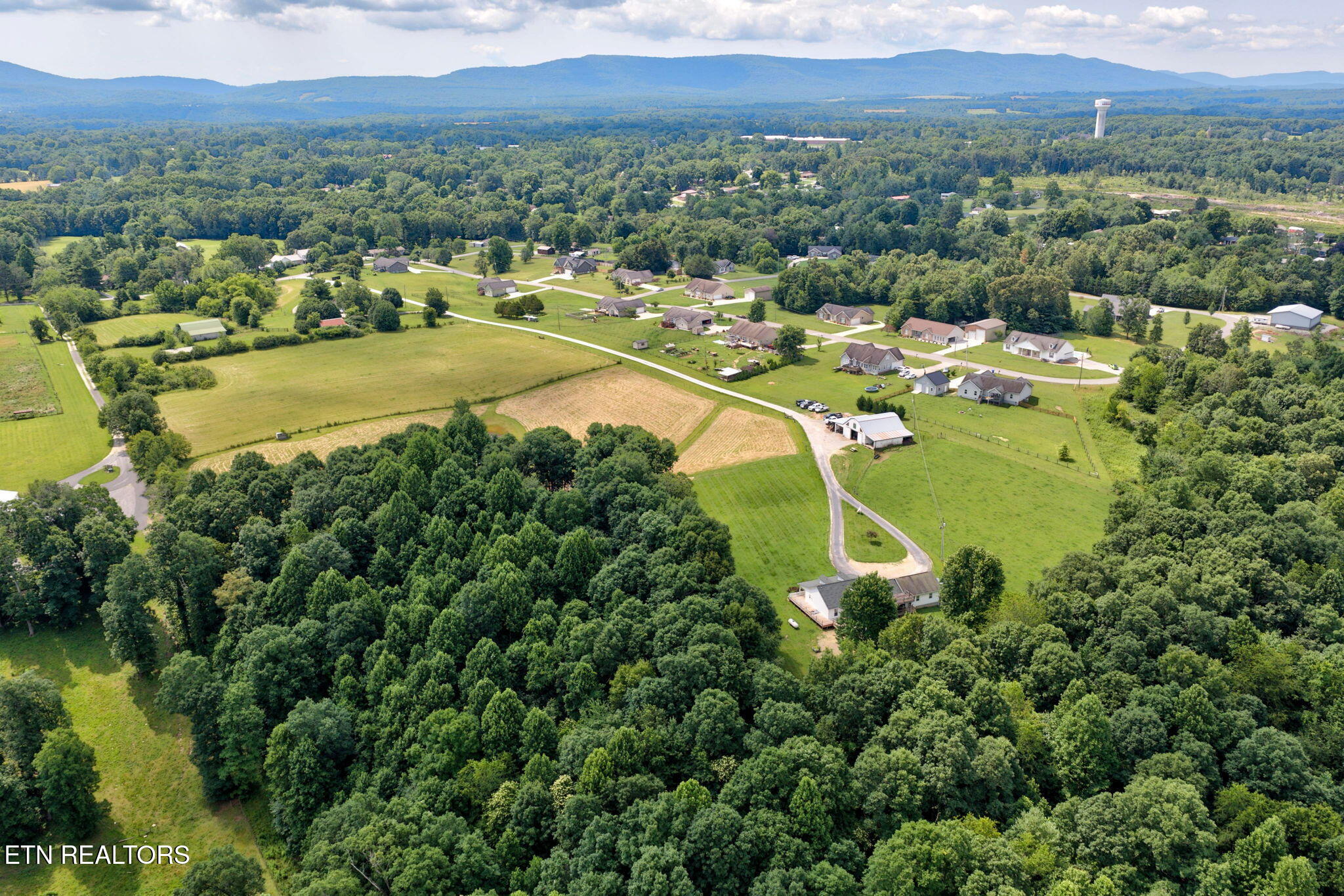 651 Highland Lane Crossville TN 38555