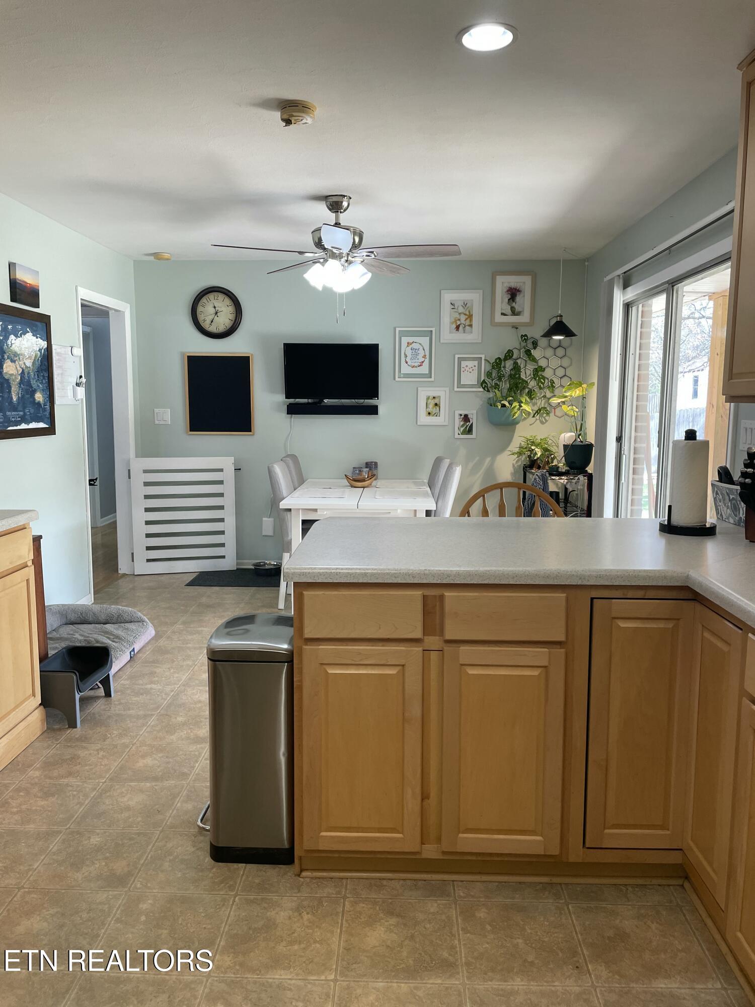 947 N Linden Drive Alcoa TN 37701