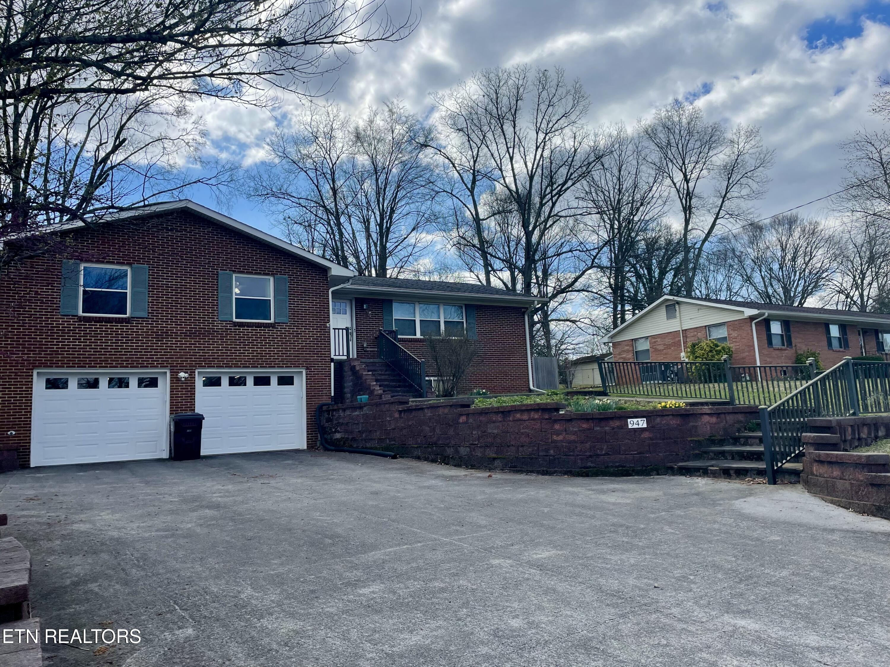 947 N Linden Drive Alcoa TN 37701