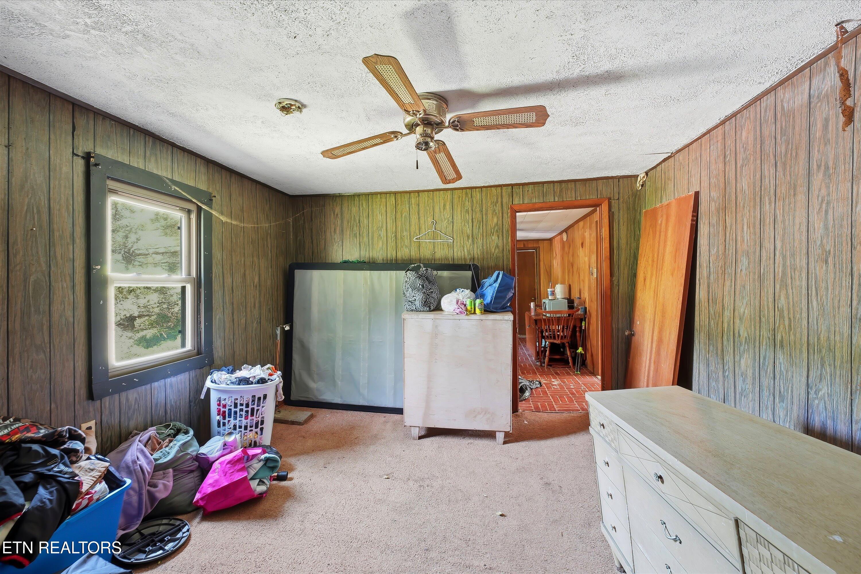 9101 Andersonville Pike Powell TN 37849
