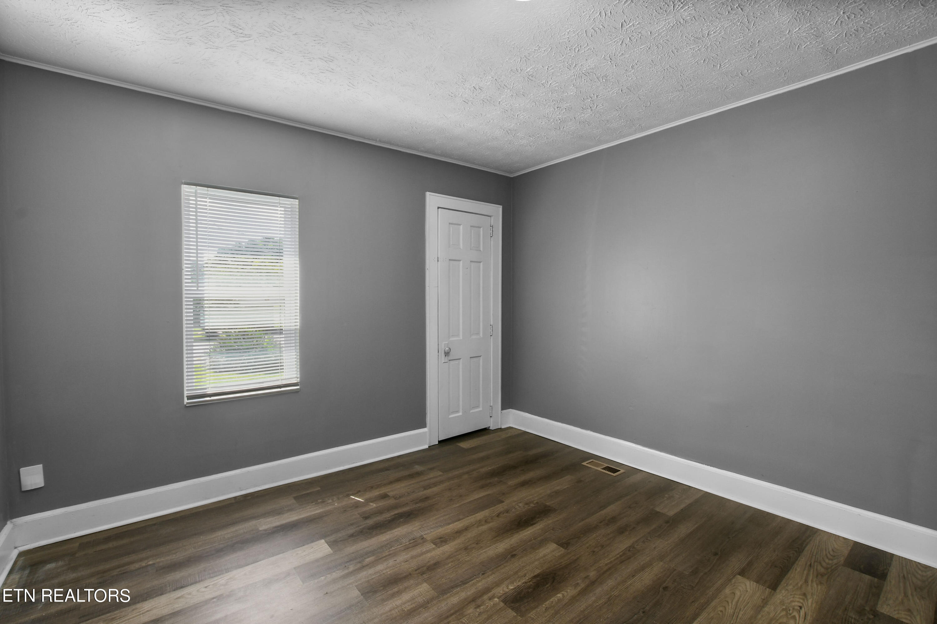 205 E Elm Street Lafollette TN 37766