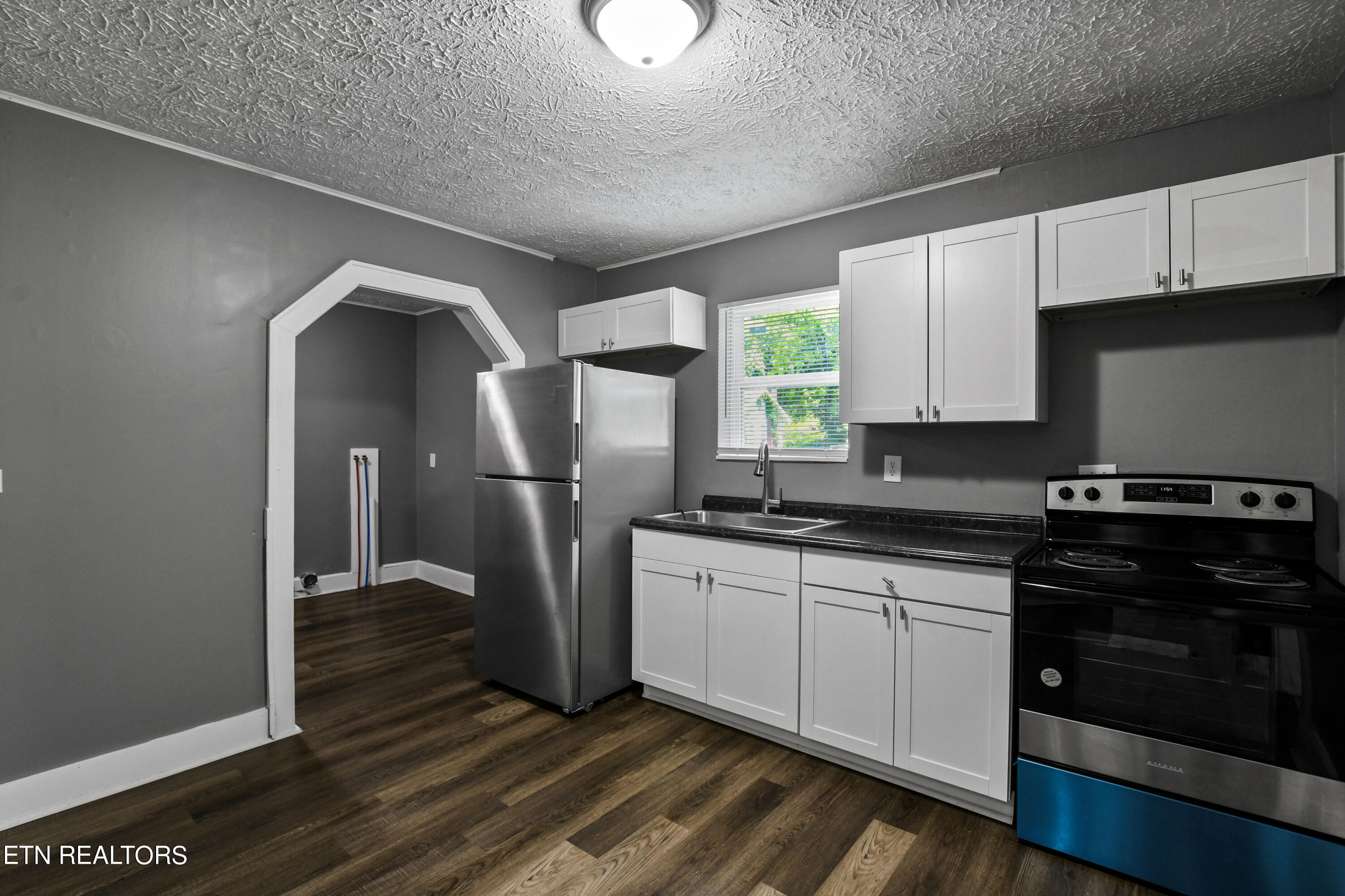 205 E Elm Street Lafollette TN 37766
