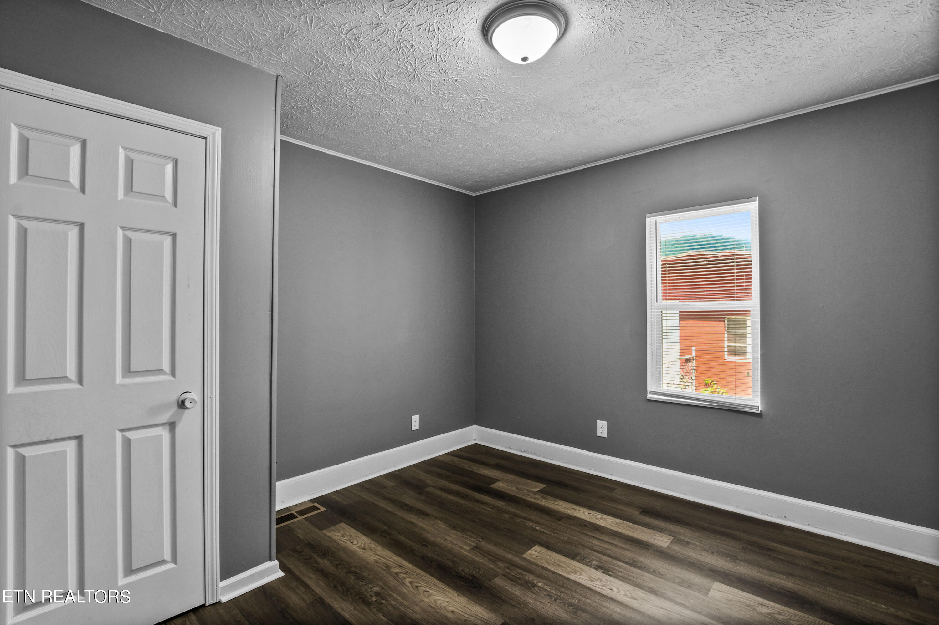 205 E Elm Street Lafollette TN 37766