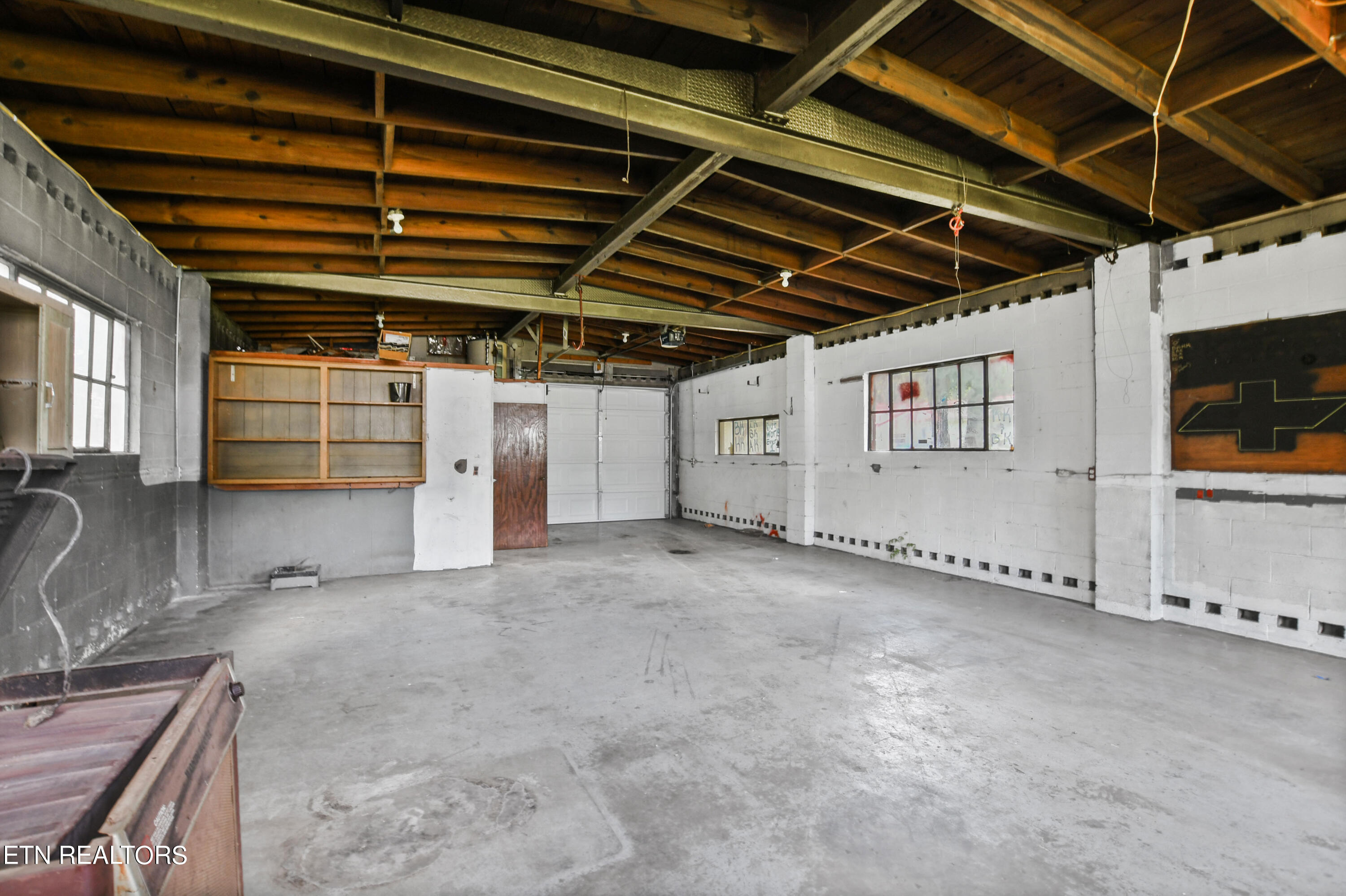 205 E Elm Street Lafollette TN 37766
