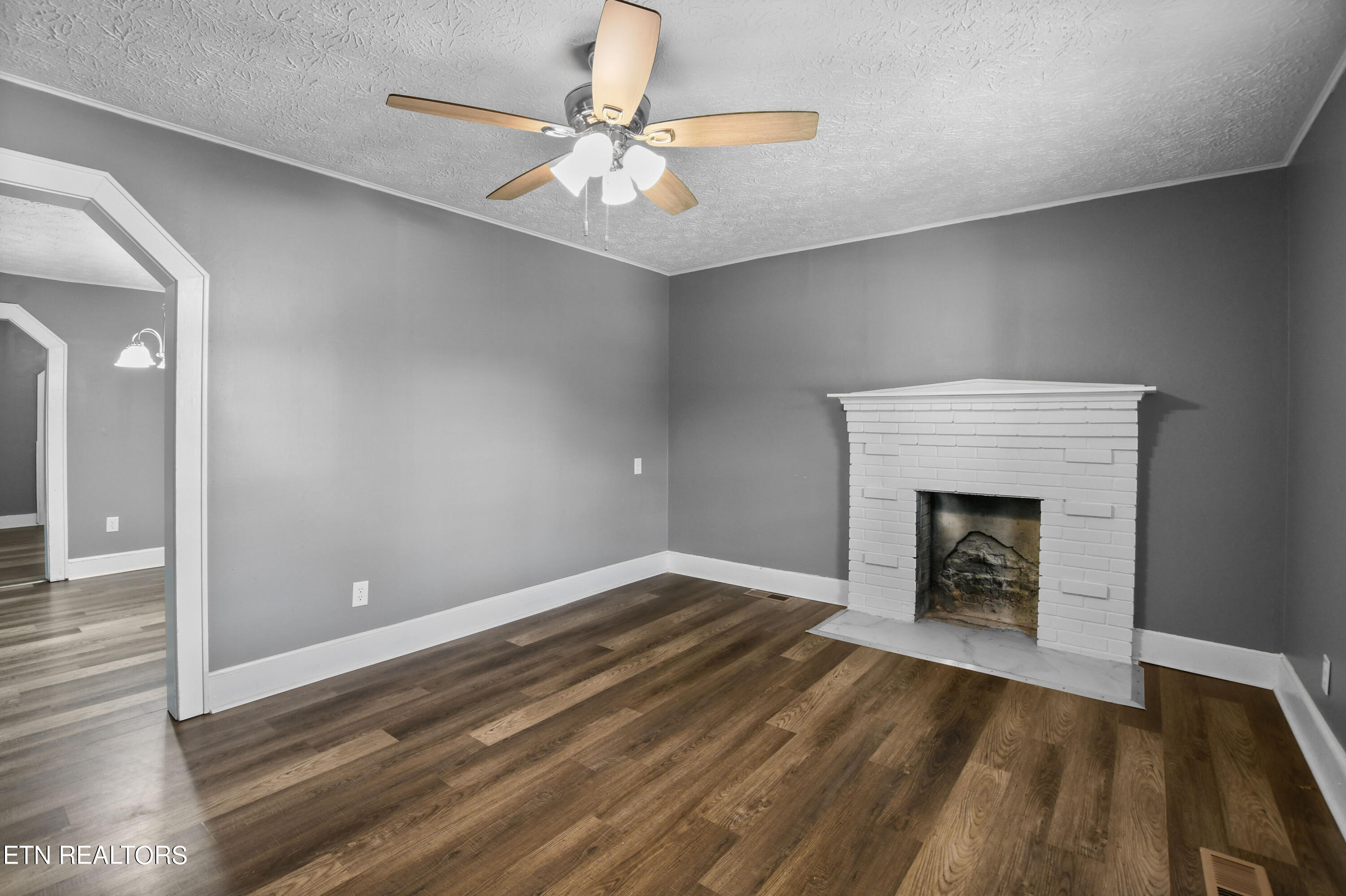 205 E Elm Street Lafollette TN 37766